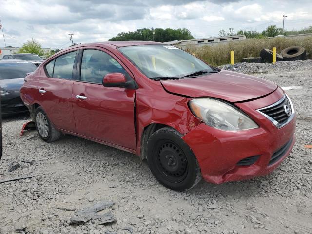  NISSAN VERSA 2014 Czerwony