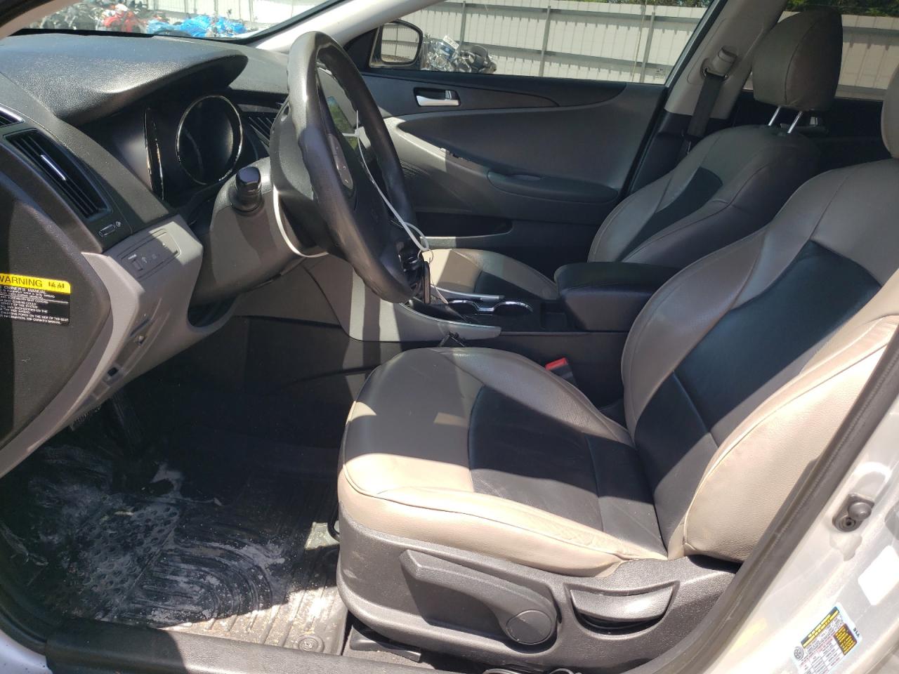 2013 Hyundai Sonata - Image 7