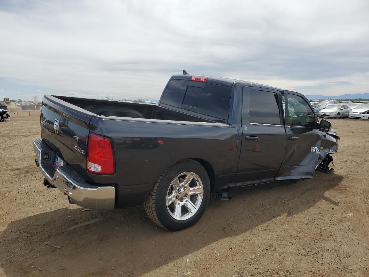 2019 RAM 1500 - Image 3