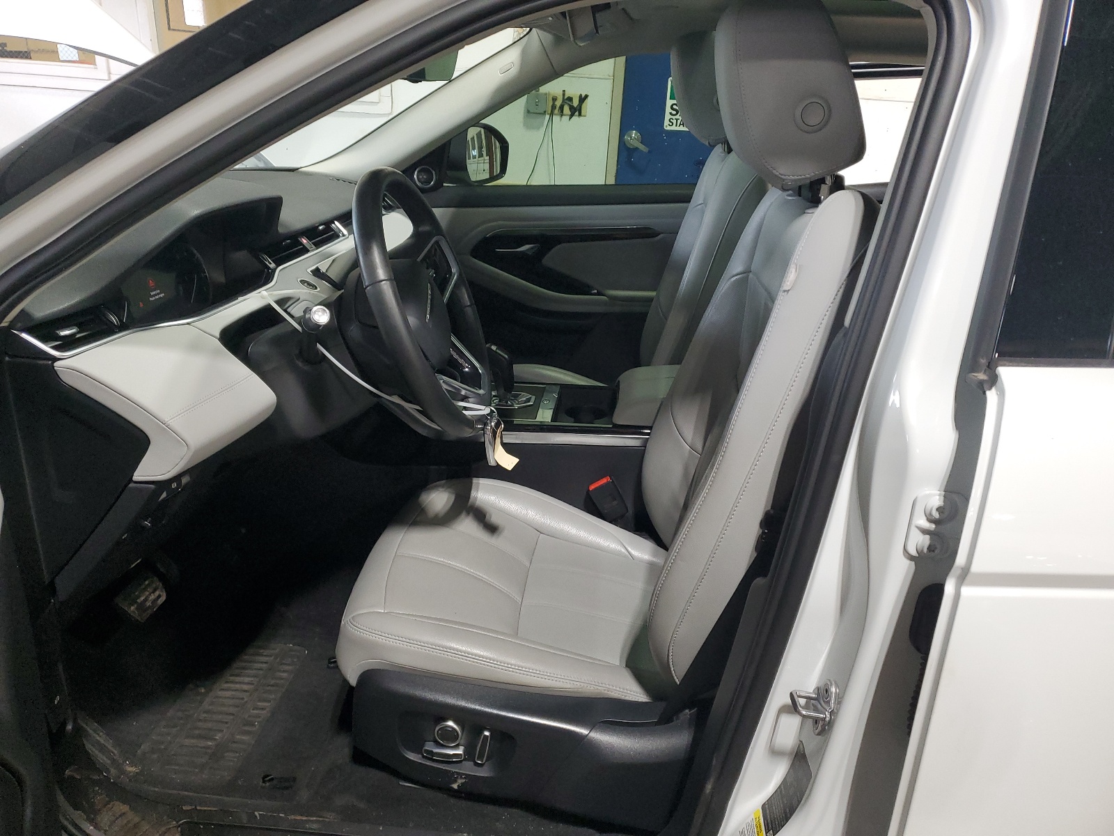 SALZJ2FX4NH168200 2022 Land Rover Range Rover Evoque S