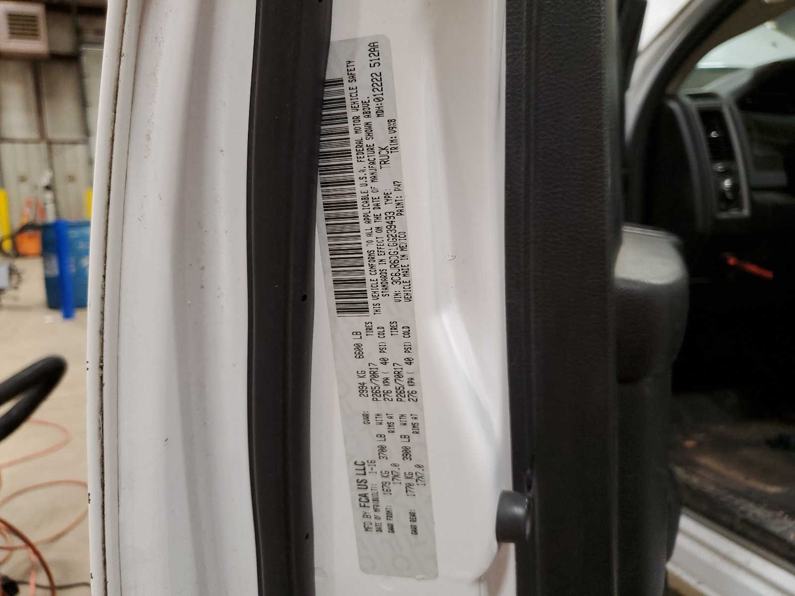 3C6JR6DG1GG239493 2016 Ram 1500 St