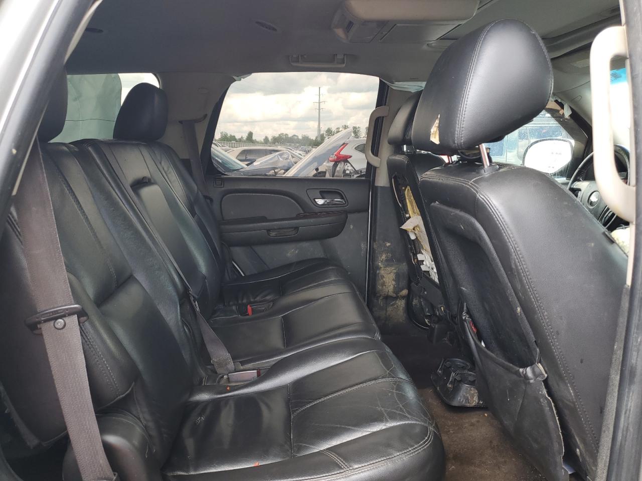 2011 Chevrolet Tahoe K1500 Lt VIN: 1GNSKBE03BR301052 Lot: 53930254