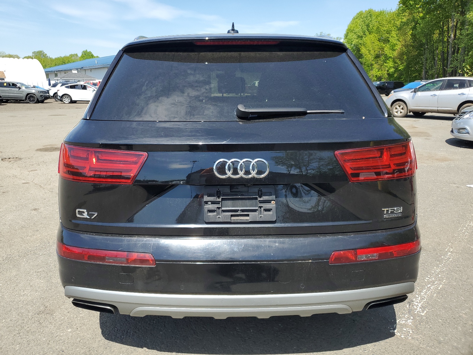 WA1LAAF78HD056223 2017 Audi Q7 Premium Plus