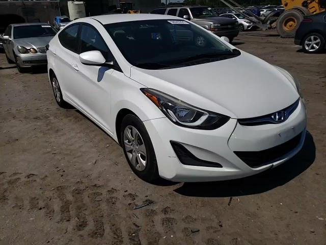 2016 Hyundai Elantra Se VIN: 5NPDH4AE9GH781576 Lot: 56045324
