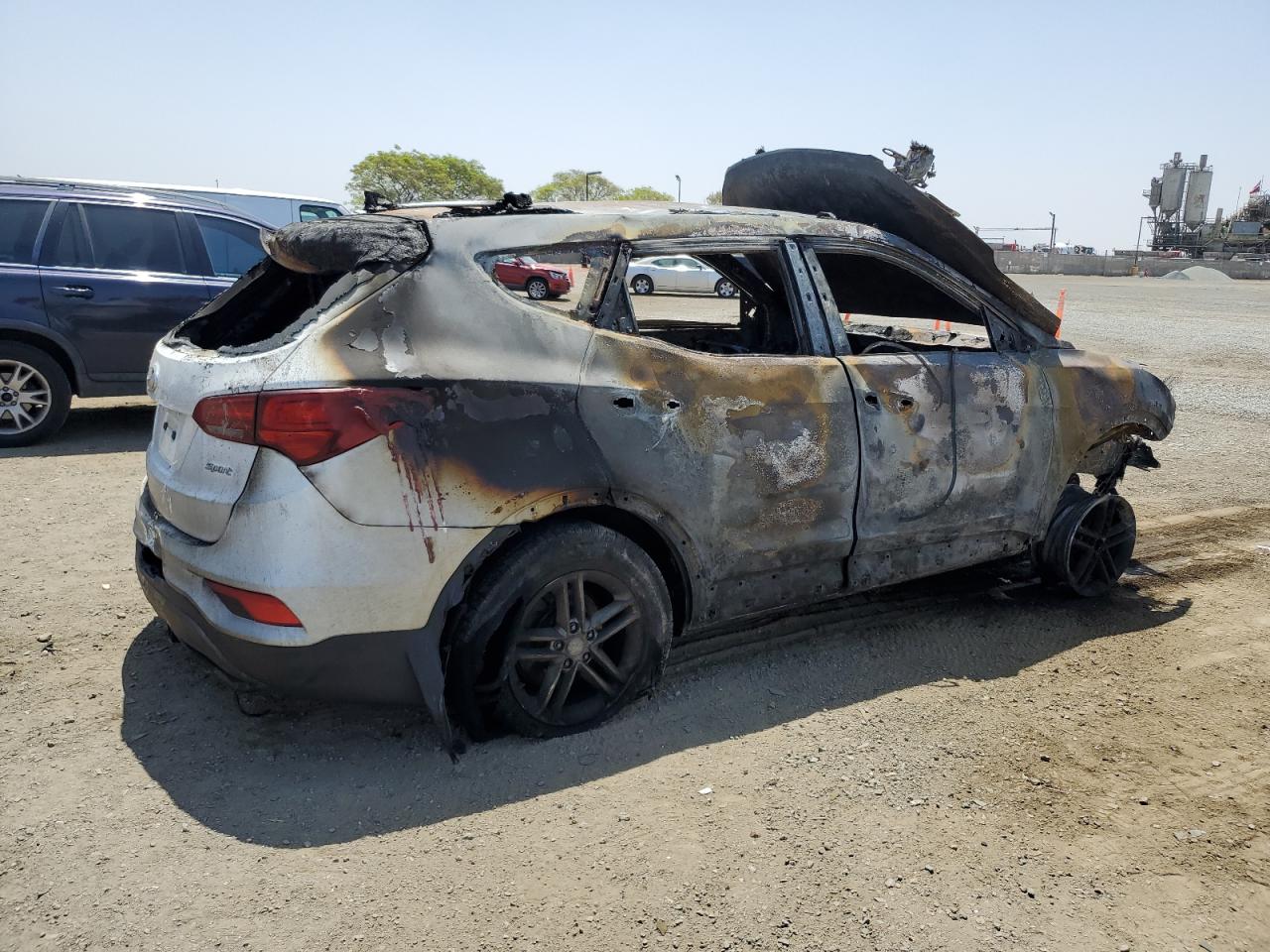 2018 Hyundai Santa Fe - Image 3