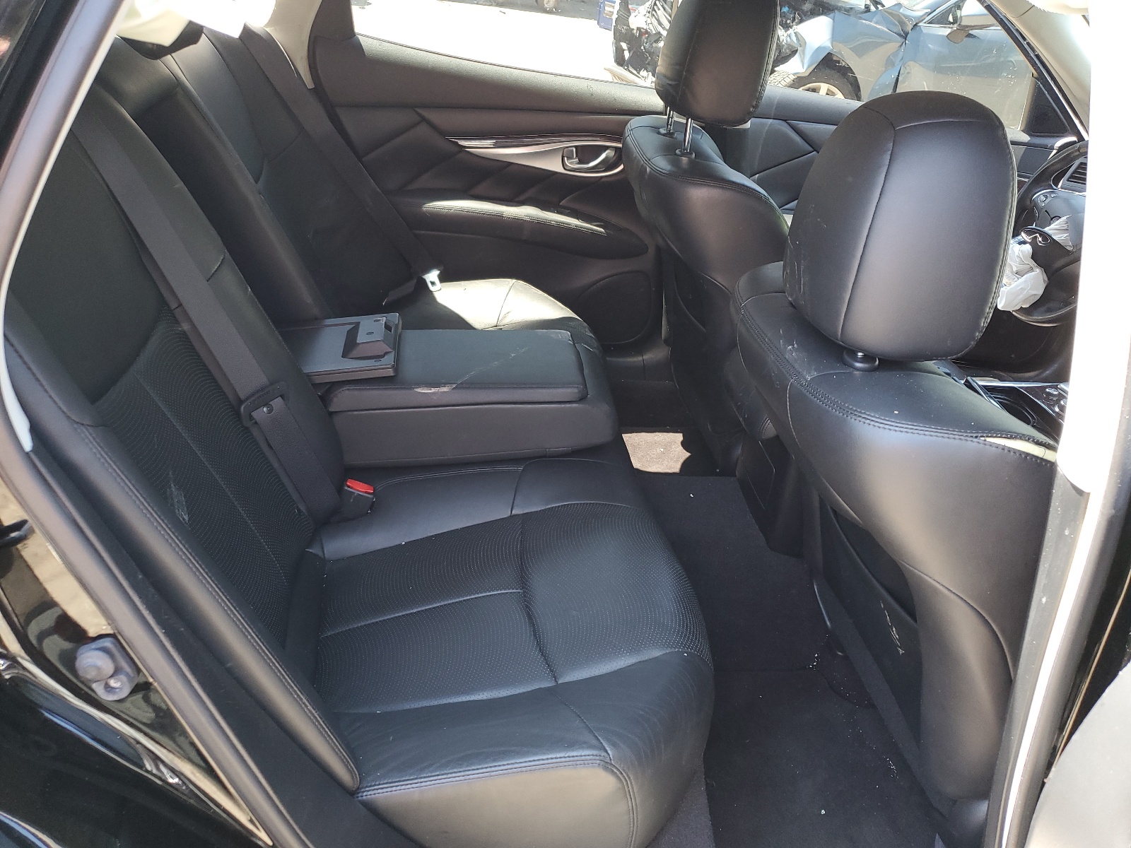 JN1BY1AR6FM562039 2015 Infiniti Q70 3.7