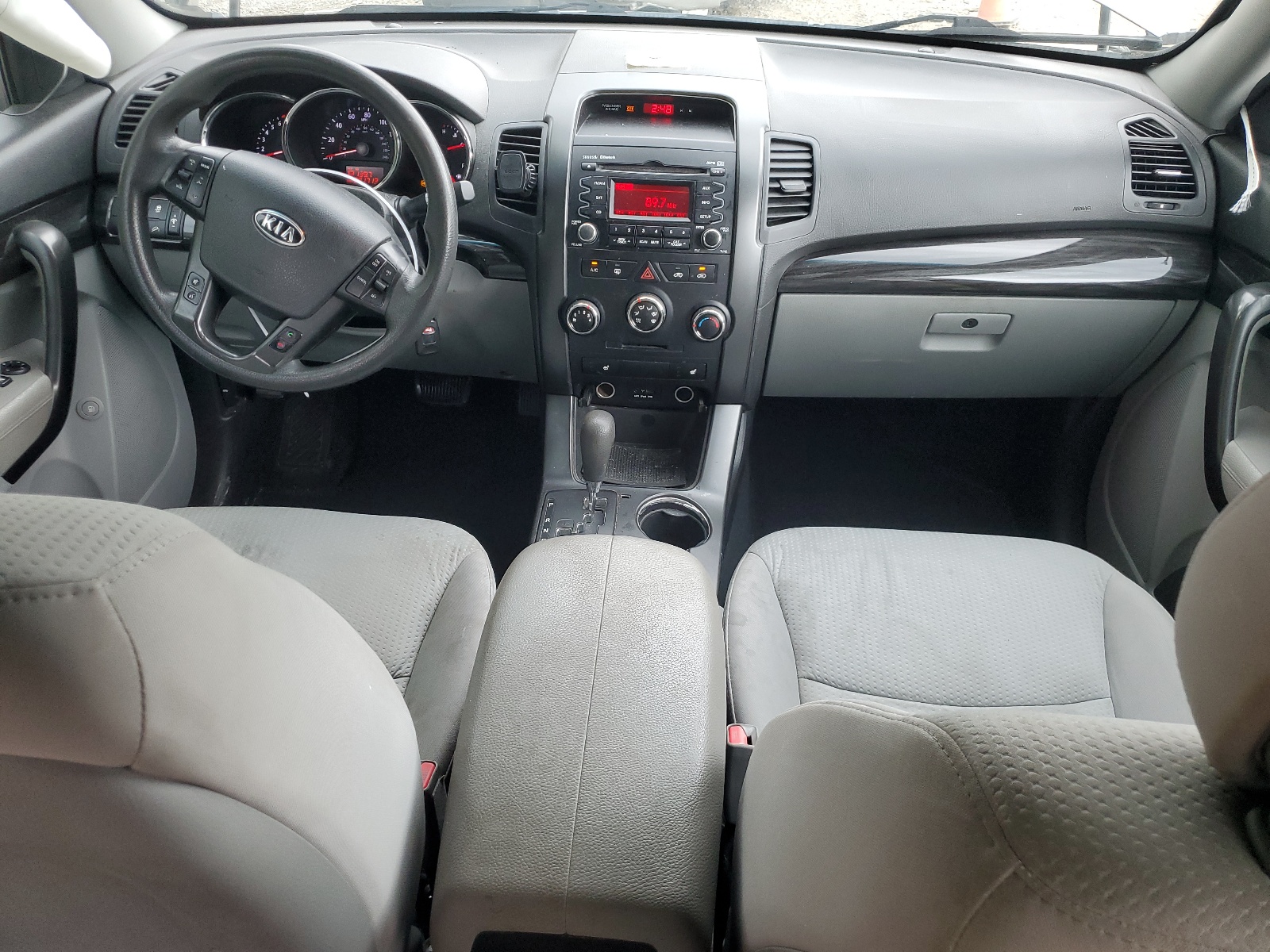 5XYKT3A6XCG227022 2012 Kia Sorento Base