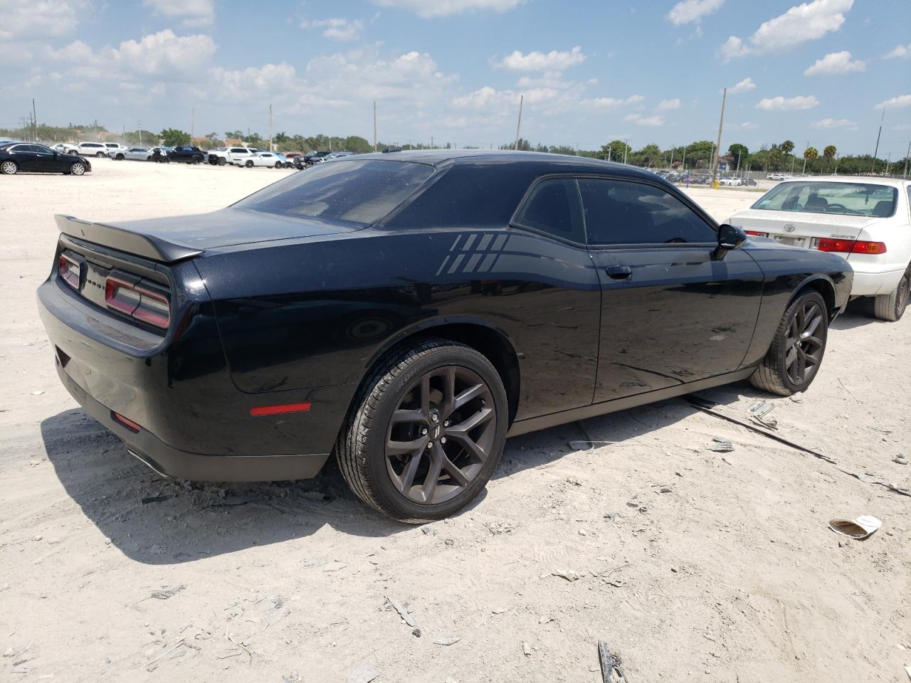 2021 Dodge Challenger - Image 3