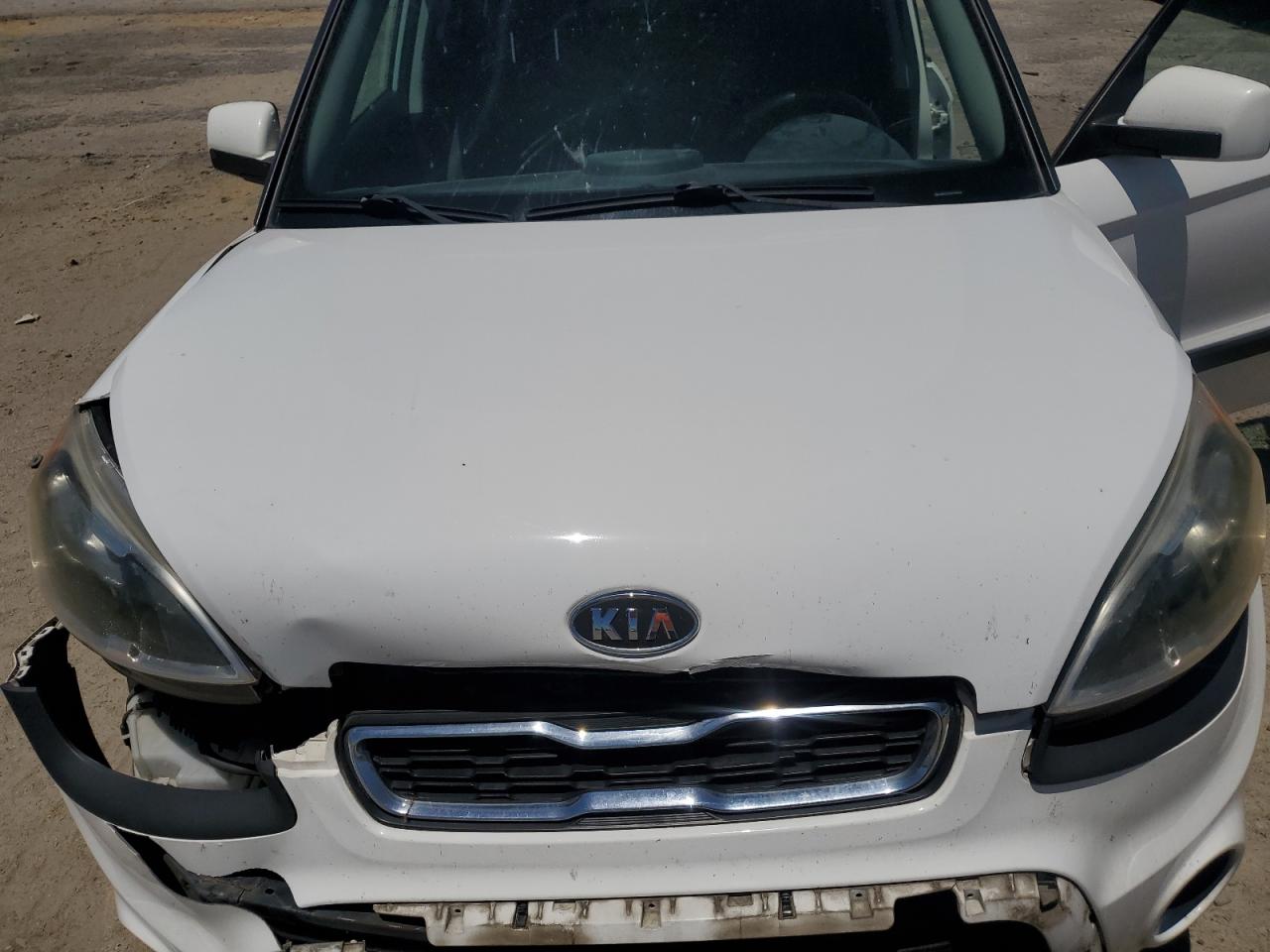 KNDJT2A53C7470424 2012 Kia Soul