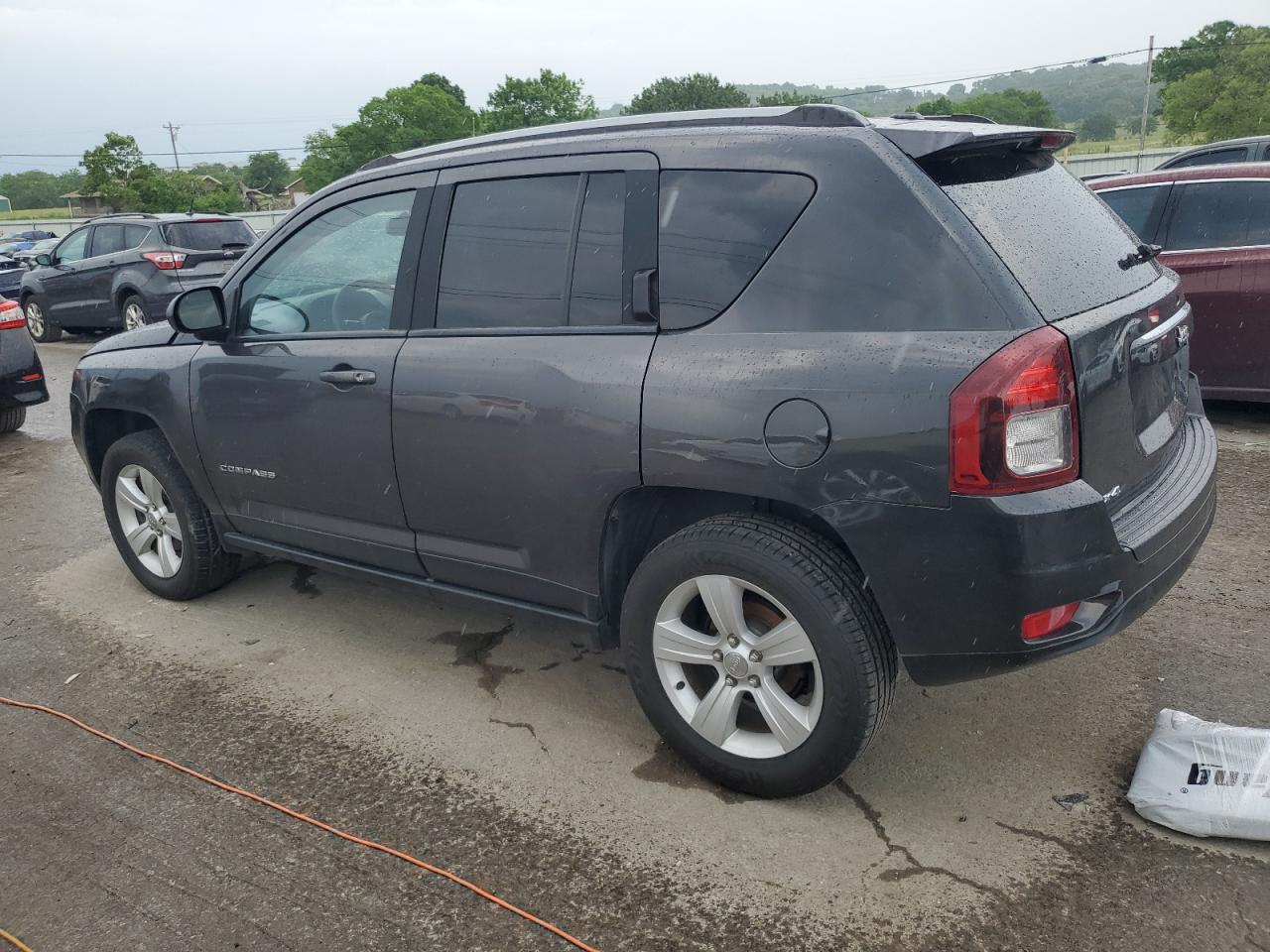 1C4NJDBB1GD731239 2016 JEEP COMPASS - Image 2