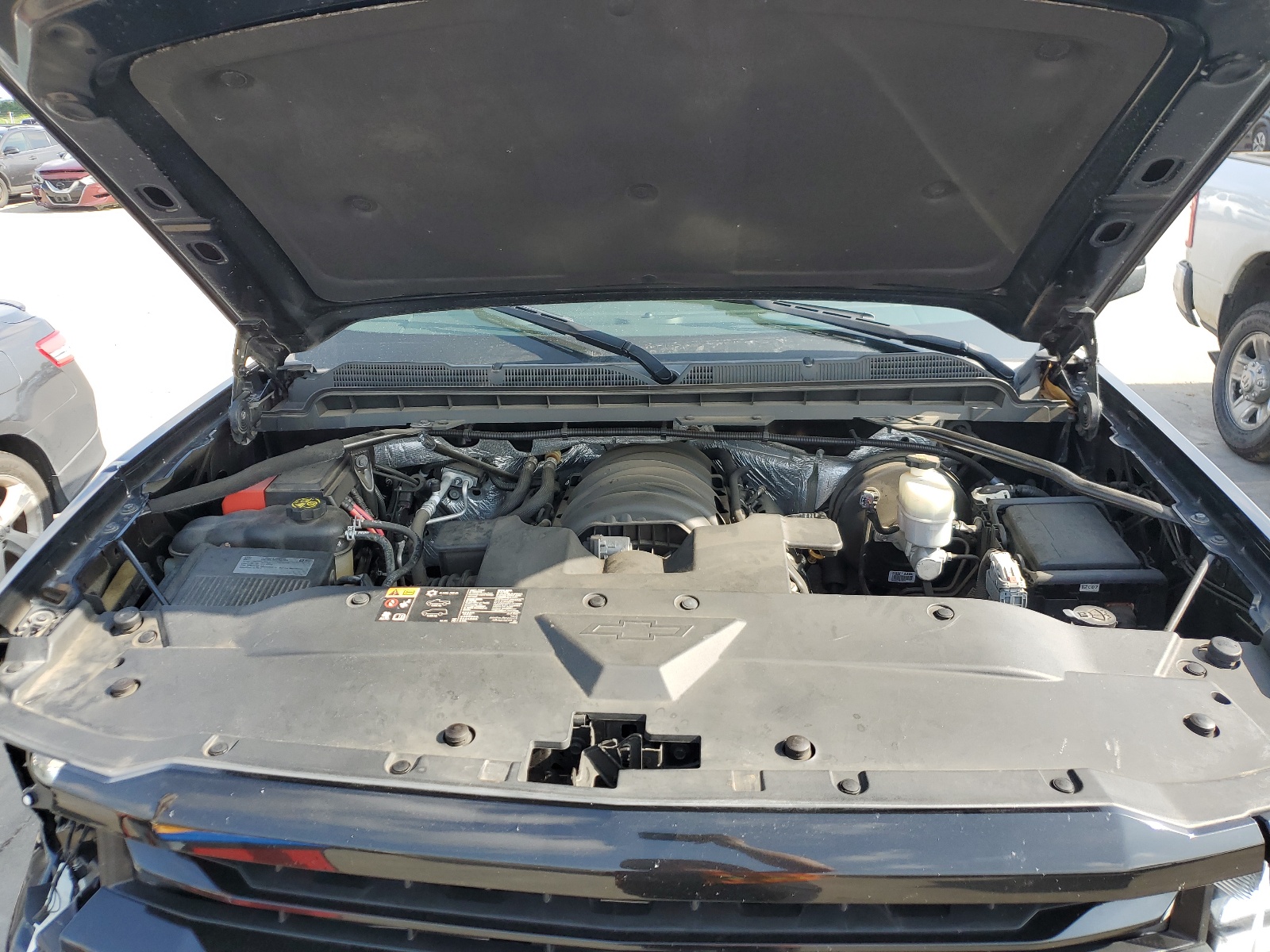 1GCVKREC7GZ143895 2016 Chevrolet Silverado K1500 Lt