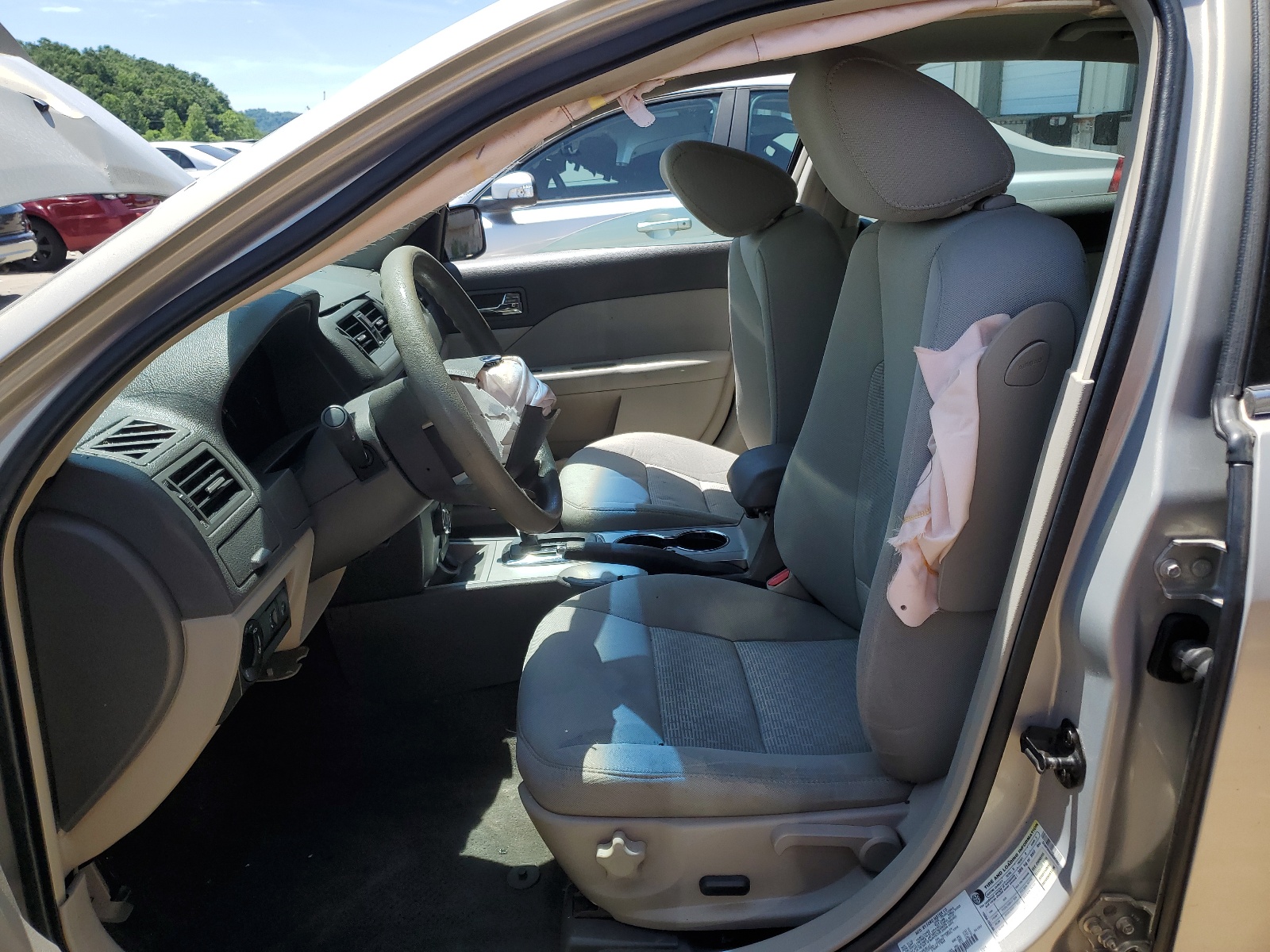 3FAHP0HAXAR387627 2010 Ford Fusion Se