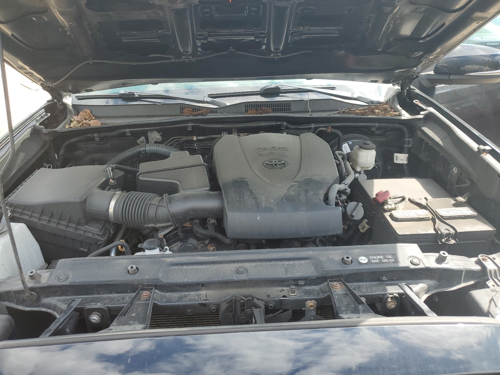 5TFDZ5BN8HX025051 2017 Toyota Tacoma Double Cab