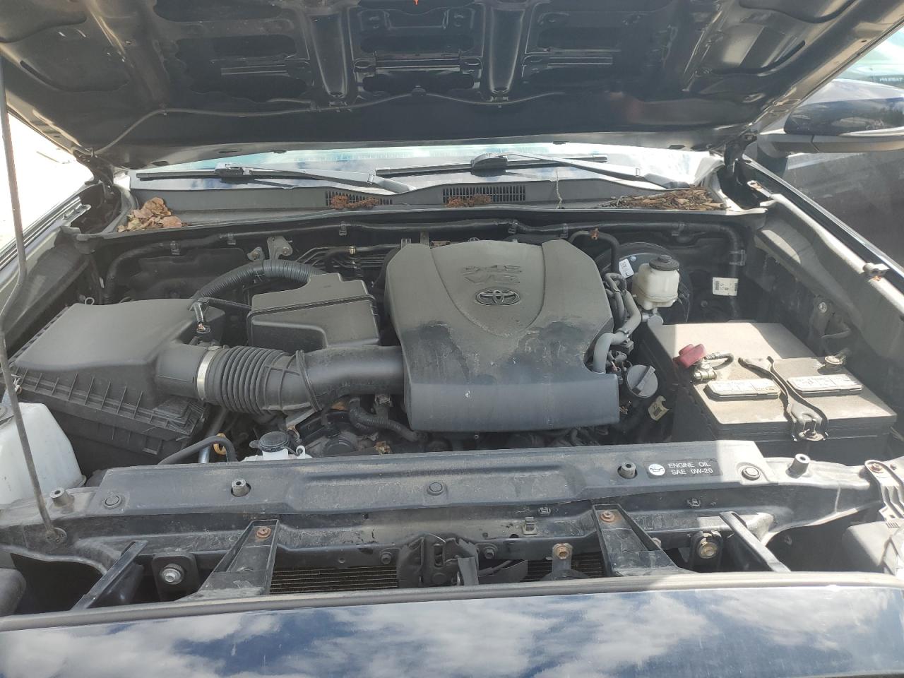 2017 Toyota Tacoma Double Cab VIN: 5TFDZ5BN8HX025051 Lot: 55393964