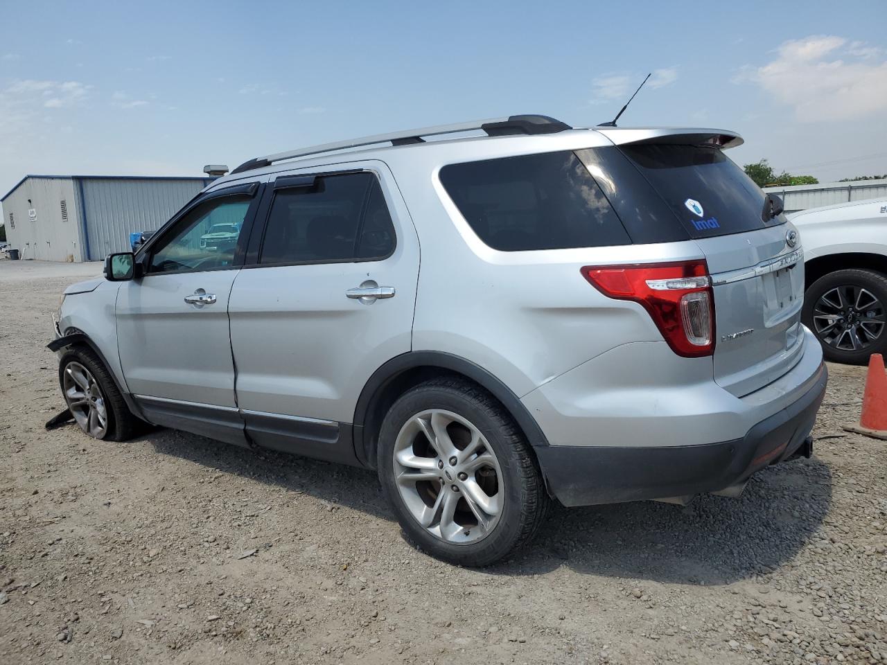 1FM5K8F87FGB21373 2015 FORD EXPLORER - Image 2