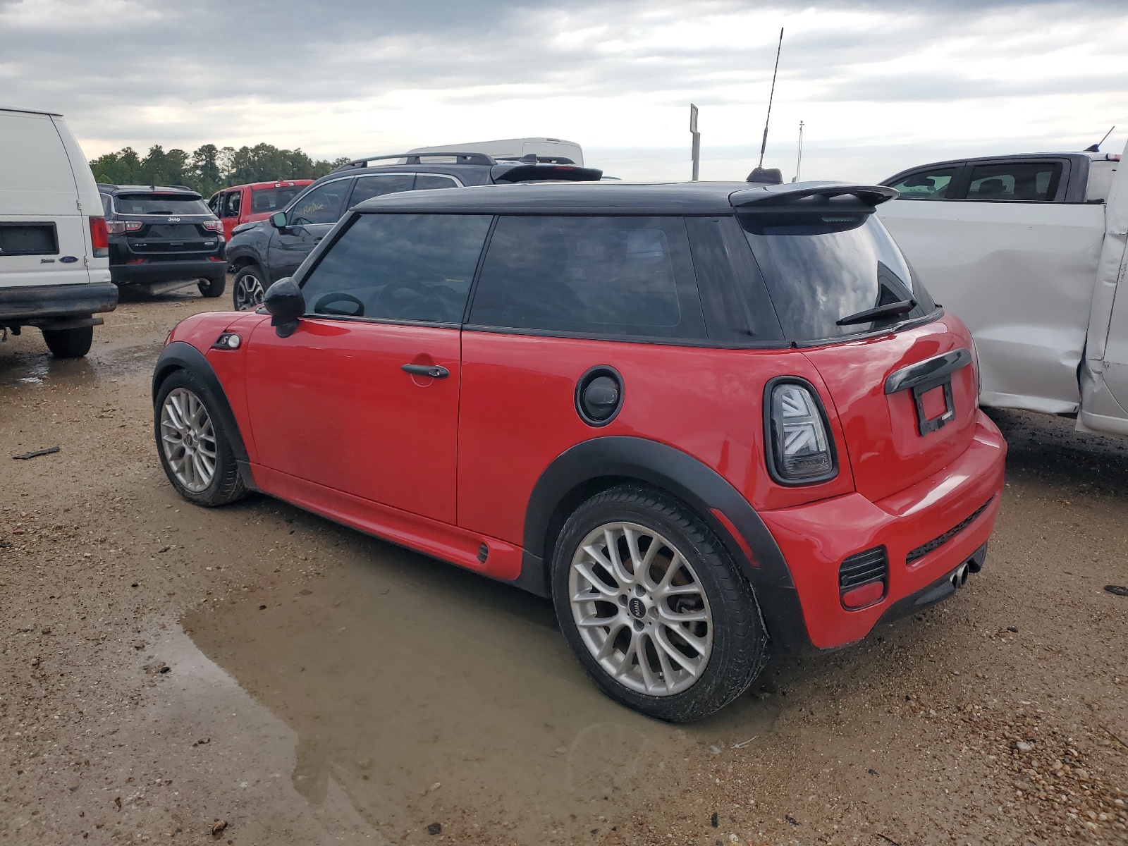 2012 Mini Cooper S vin: WMWSV3C53CT385766