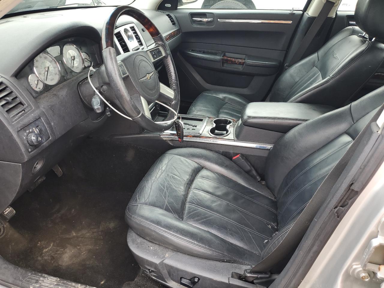 2008 Chrysler 300C VIN: 2C3KA63H98H166068 Lot: 53987694