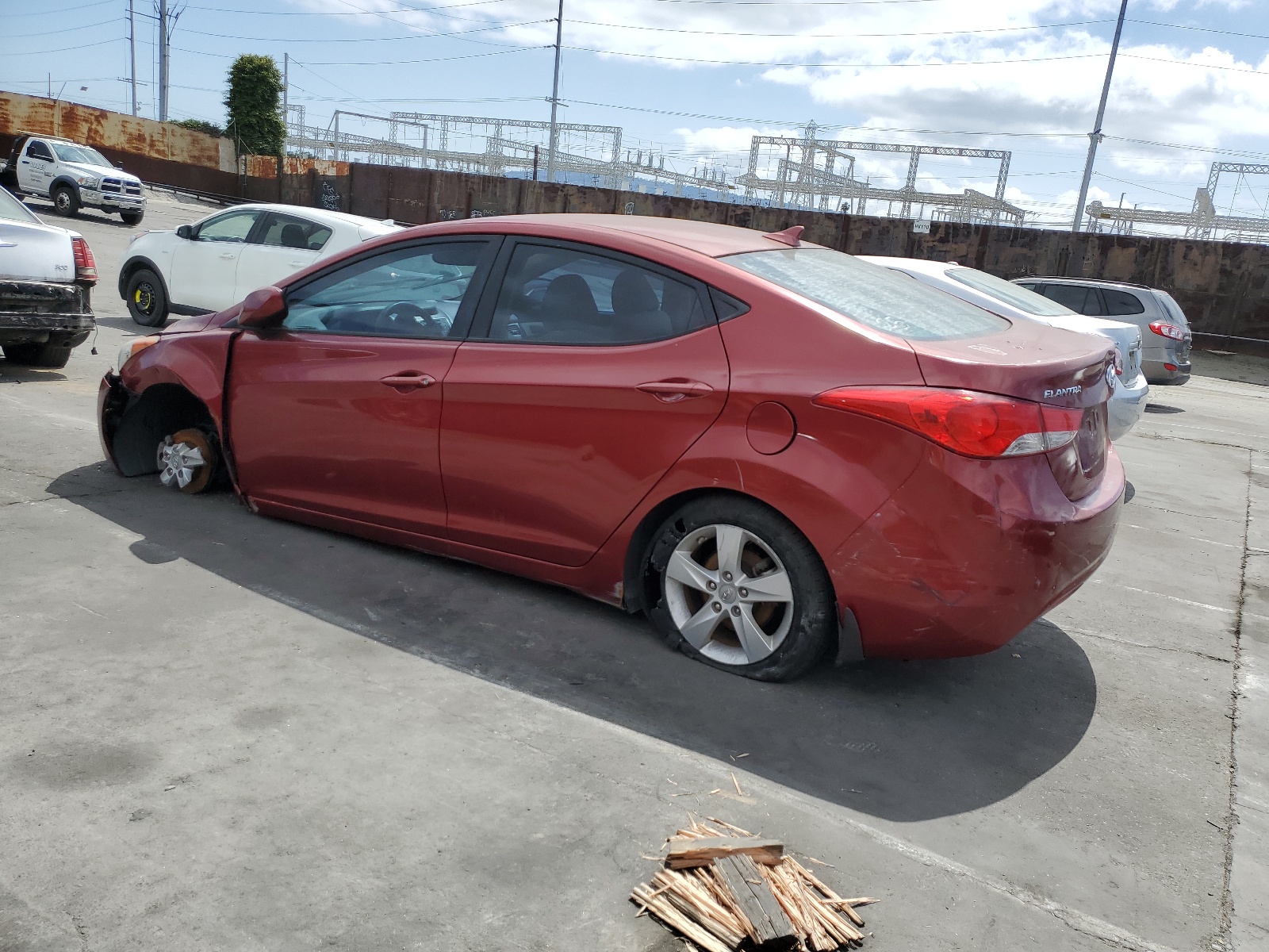 2013 Hyundai Elantra Gls vin: 5NPDH4AE8DH316699