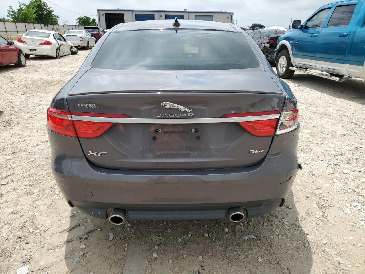 SAJBF4BVXGCY09247 2016 Jaguar Xf R - Sport