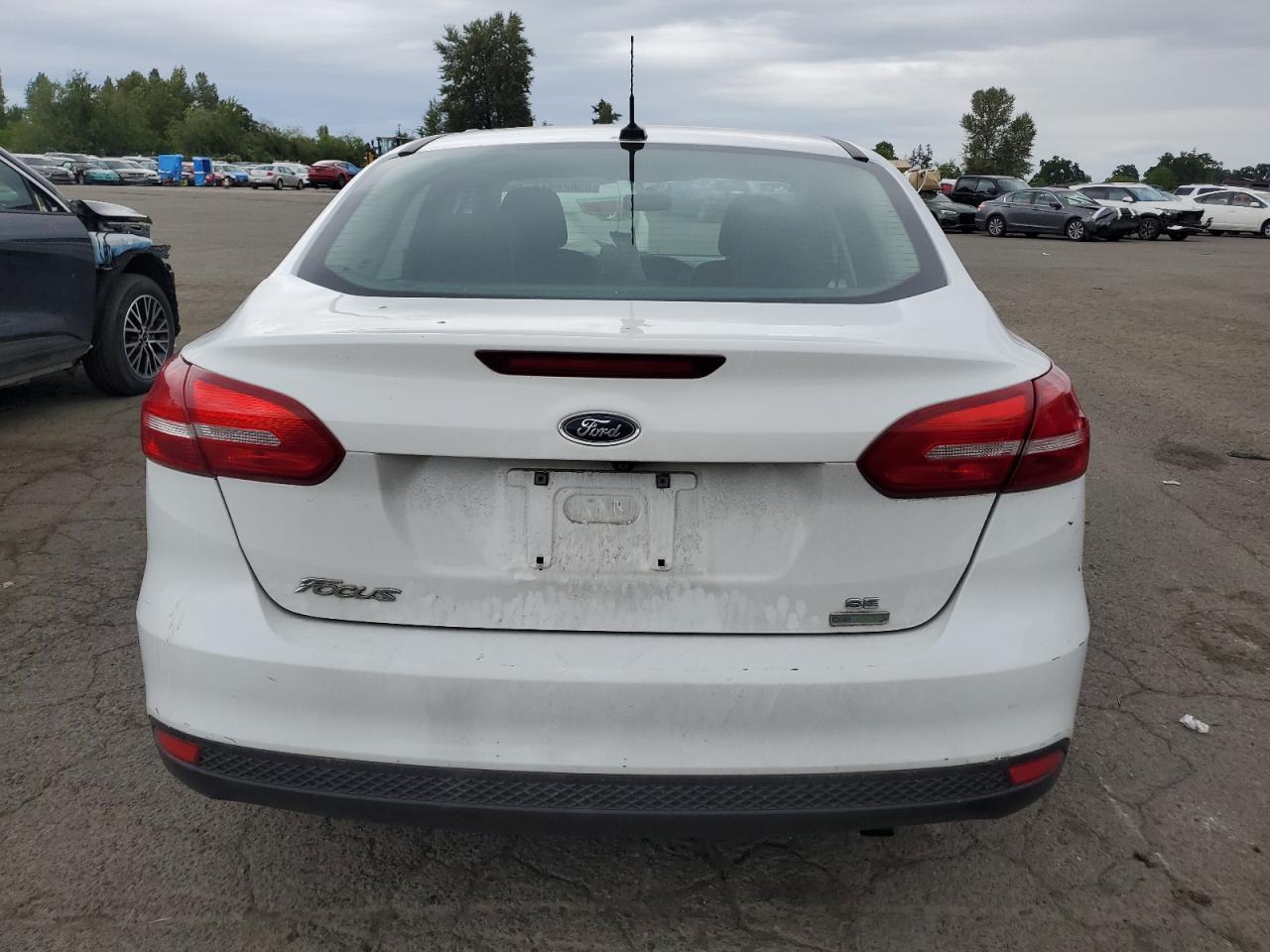 2017 Ford Focus - Image 6