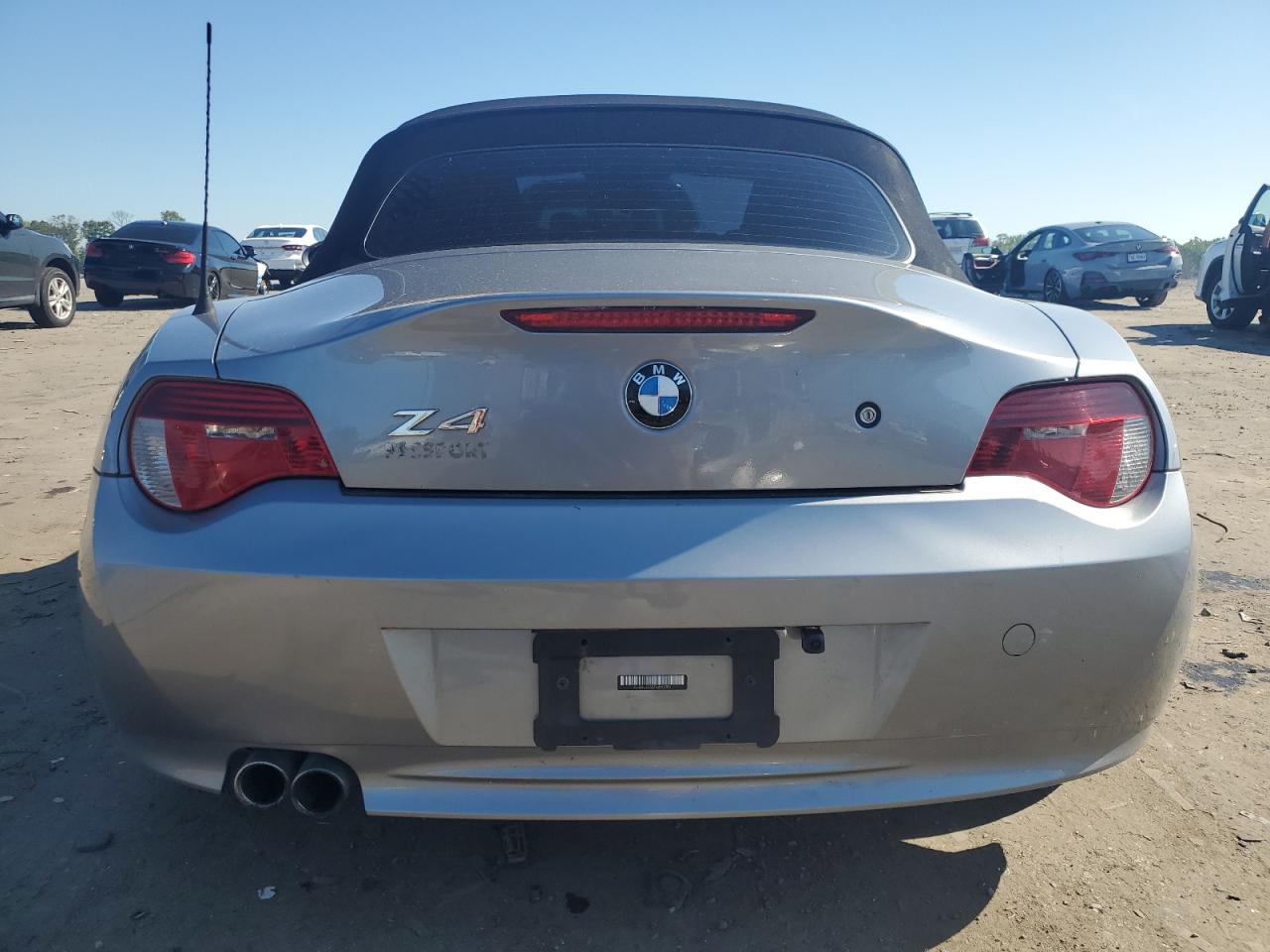 2007 BMW Z4 3.0Si VIN: 4USBU53557LW92390 Lot: 55604244