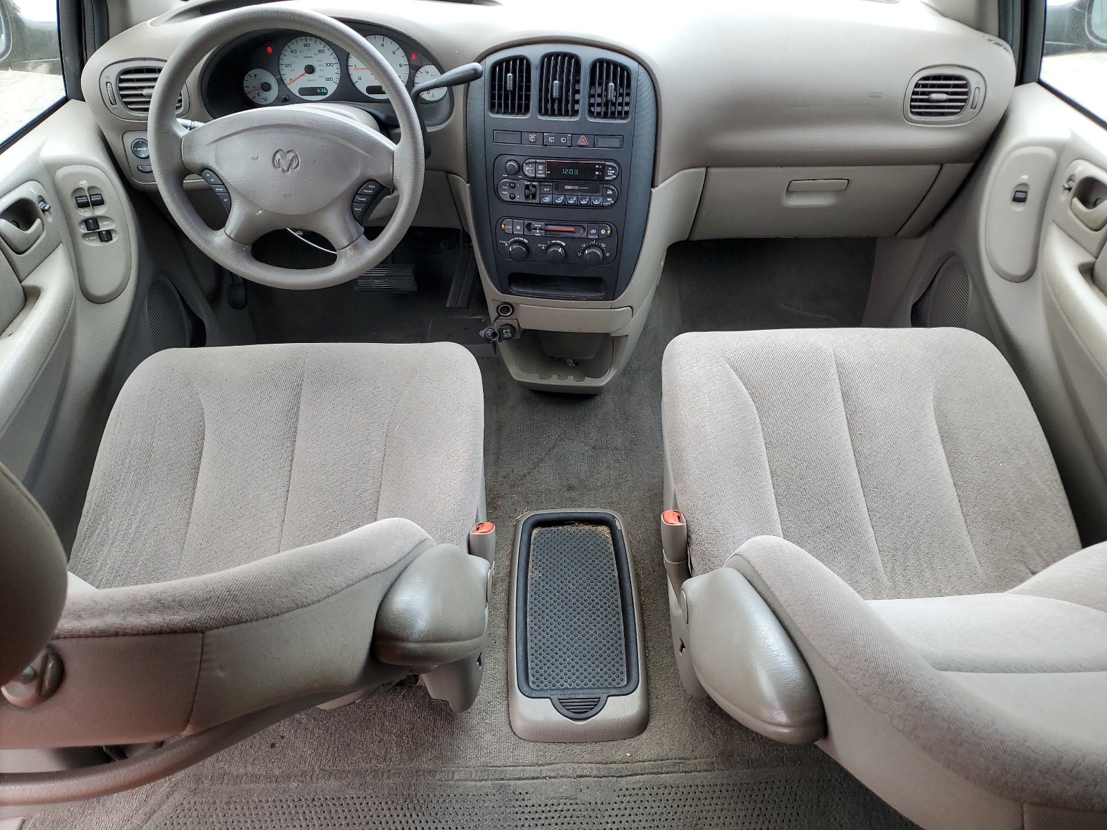 2B8GP343X2R697455 2002 Dodge Grand Caravan El