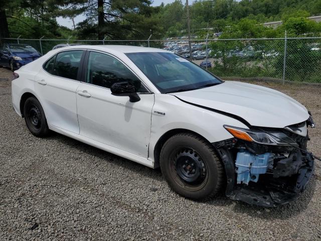  TOYOTA CAMRY 2021 Белый