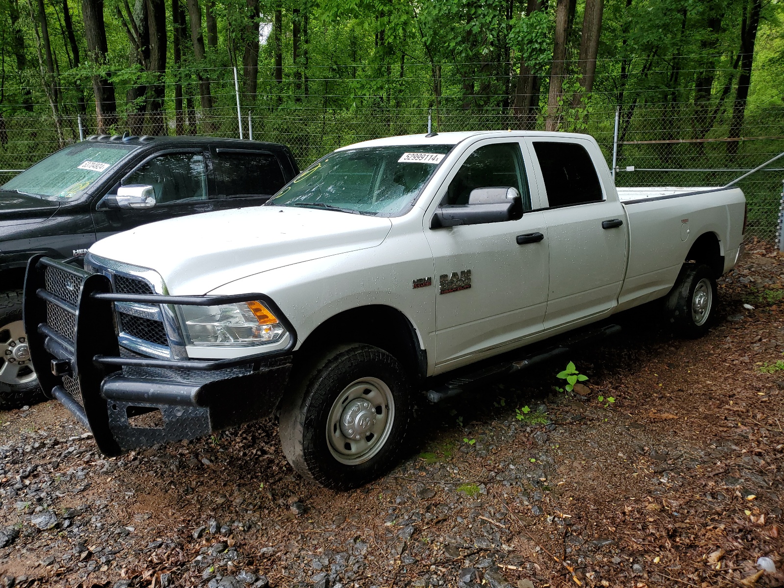 2018 Ram 2500 St vin: 3C6UR5HJ7JG358881