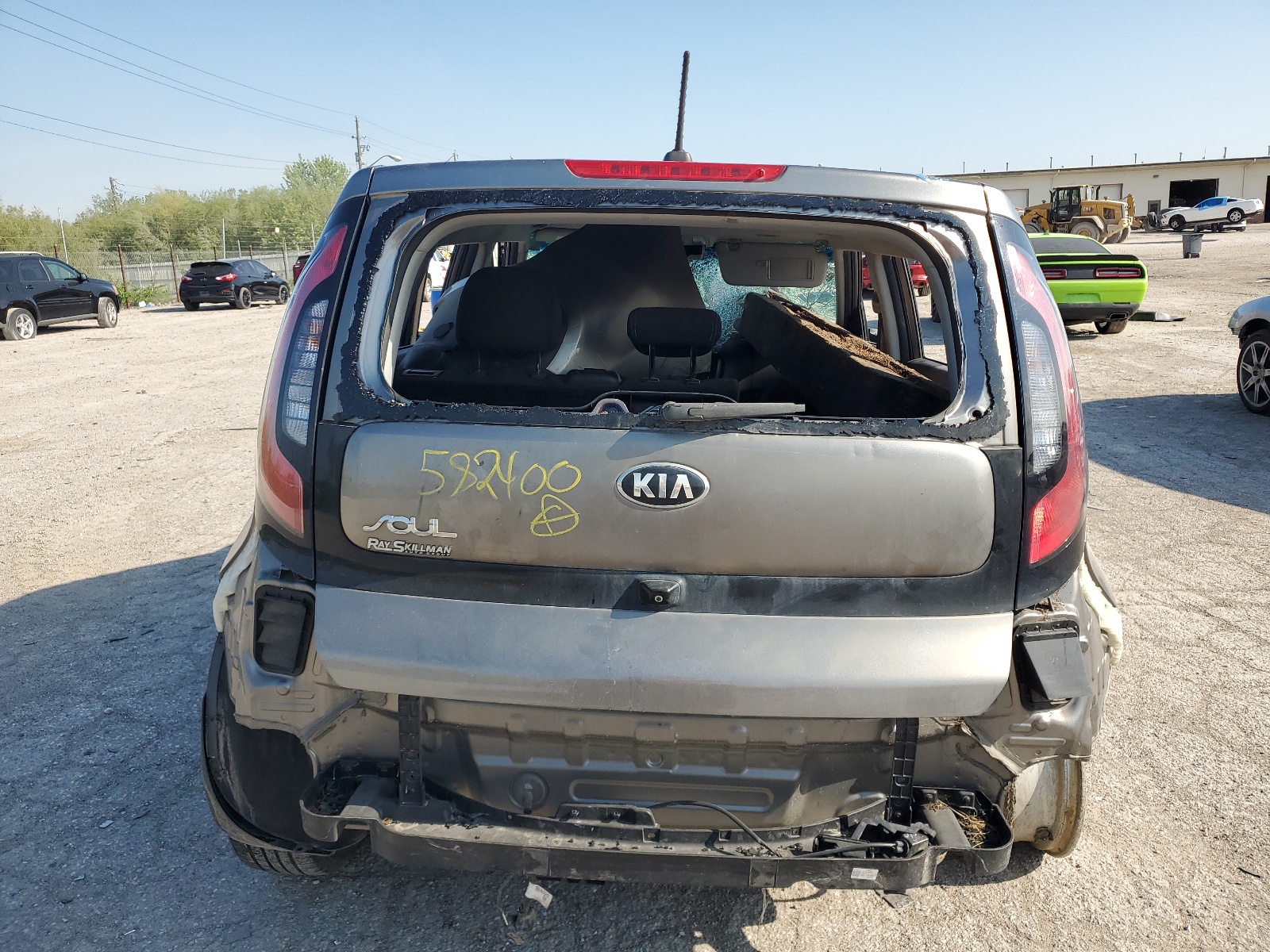 KNDJN2A25J7582400 2018 Kia Soul