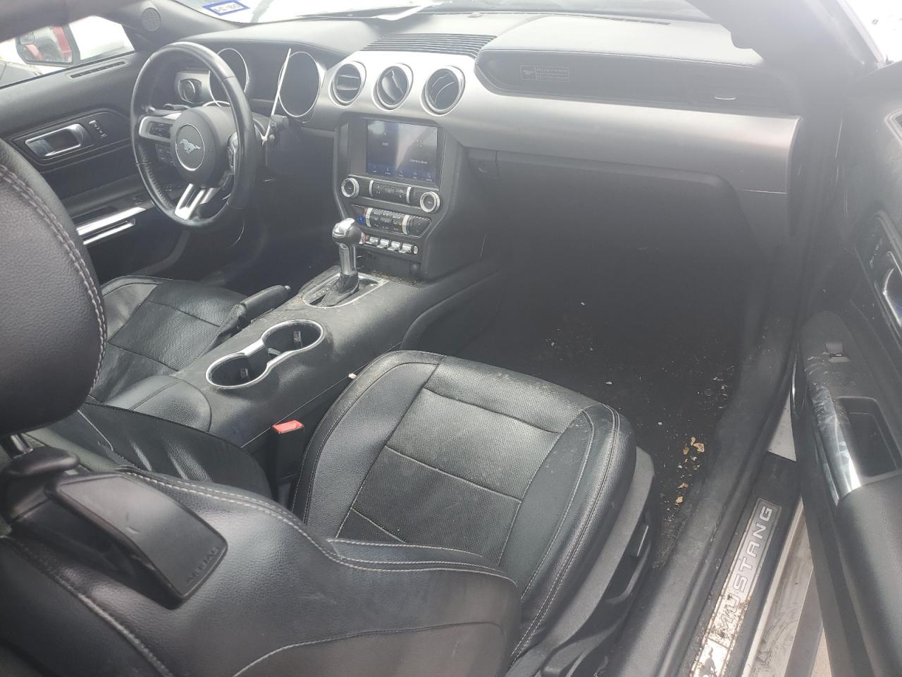 2020 Ford Mustang VIN: 1FATP8UH7L5111813 Lot: 53764334