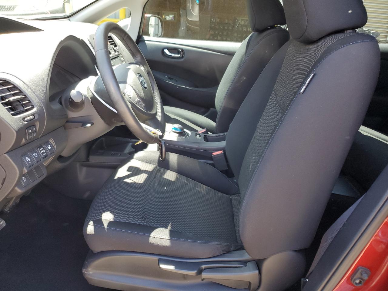 2015 Nissan Leaf S VIN: 1N4AZ0CPXFC320149 Lot: 52539574