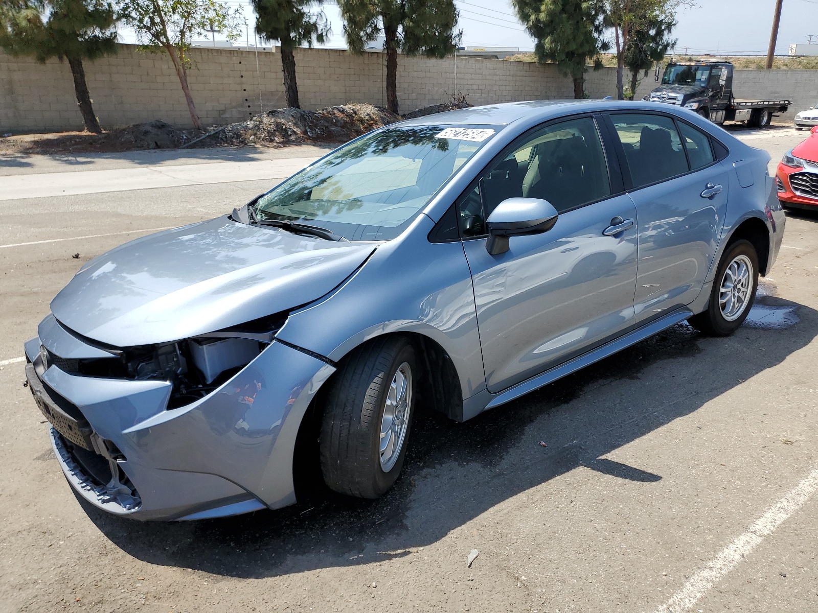 2022 Toyota Corolla Le vin: JTDEAMDE4NJ045654