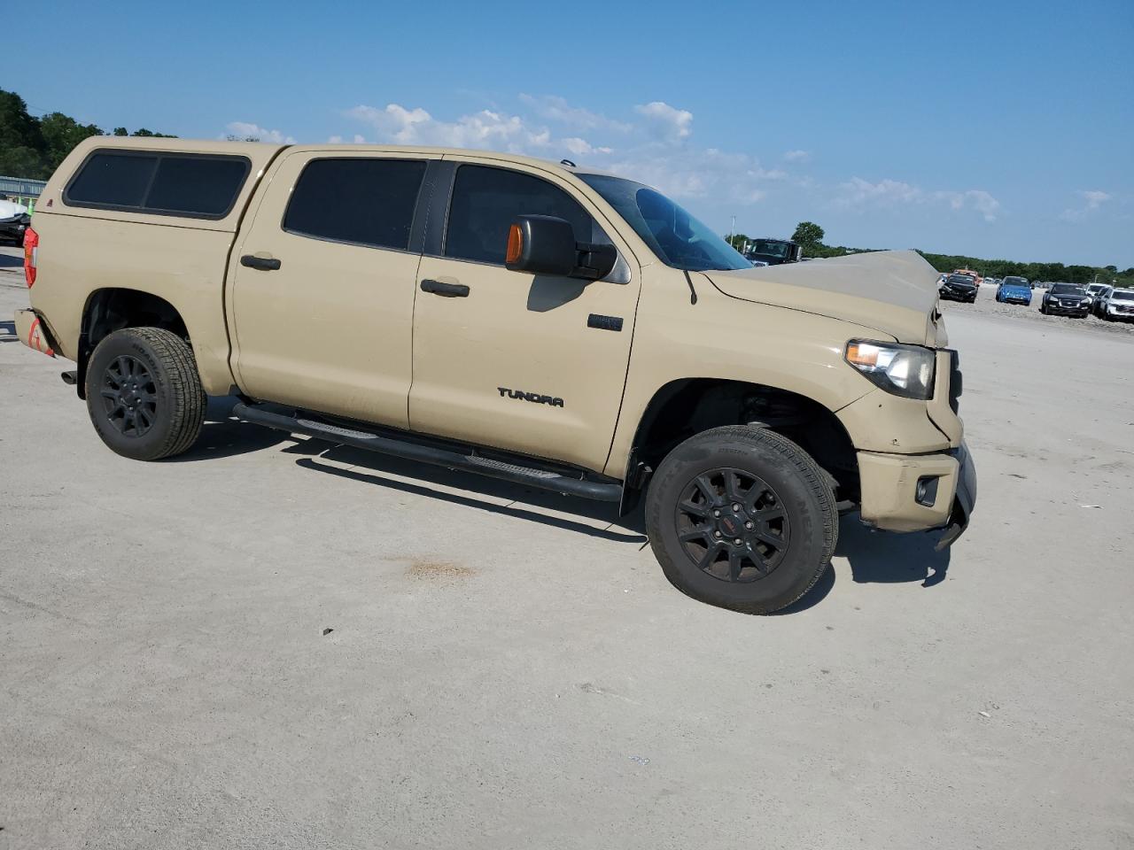 VIN 5TFDW5F18GX551551 2016 TOYOTA TUNDRA no.4