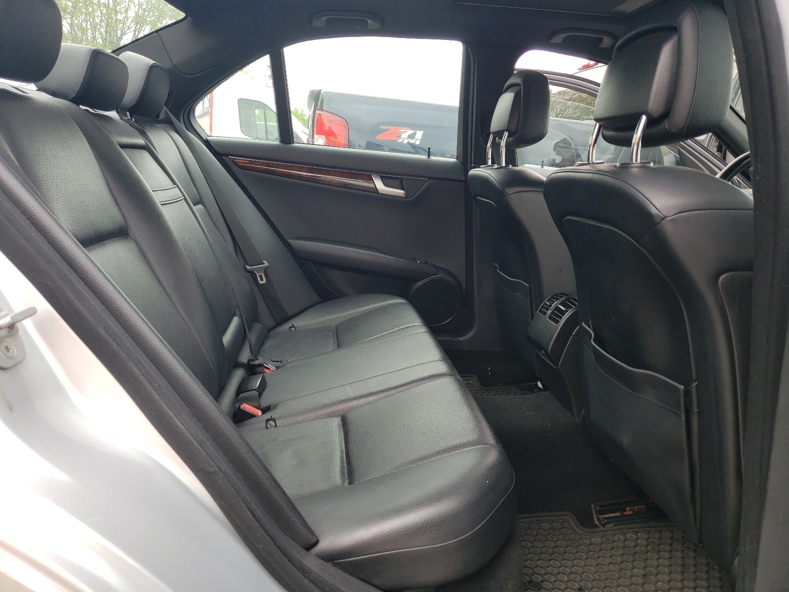 WDDGF8BB7CR195269 2012 Mercedes-Benz C 300 4Matic