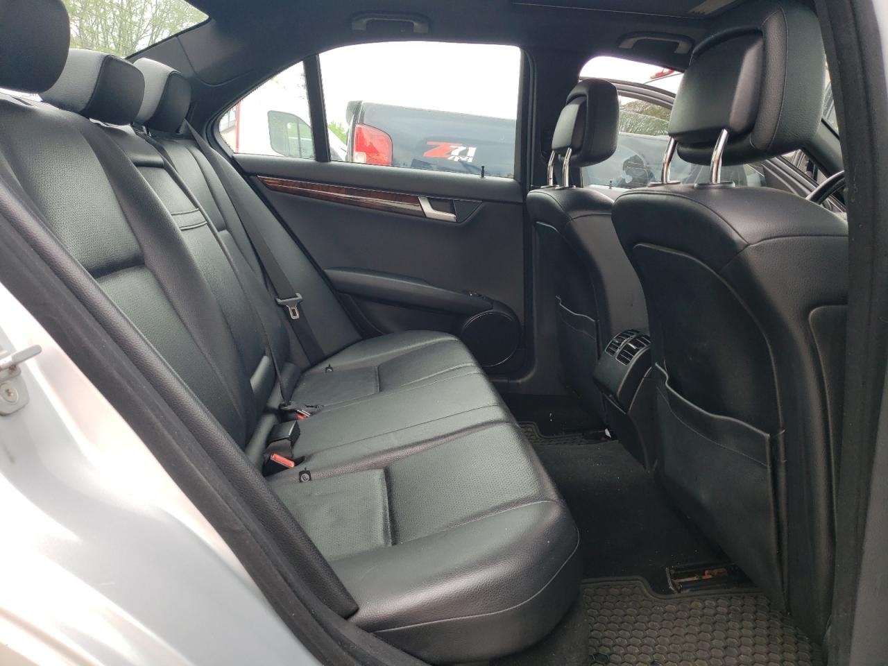 2012 Mercedes-Benz C 300 4Matic VIN: WDDGF8BB7CR195269 Lot: 68537074