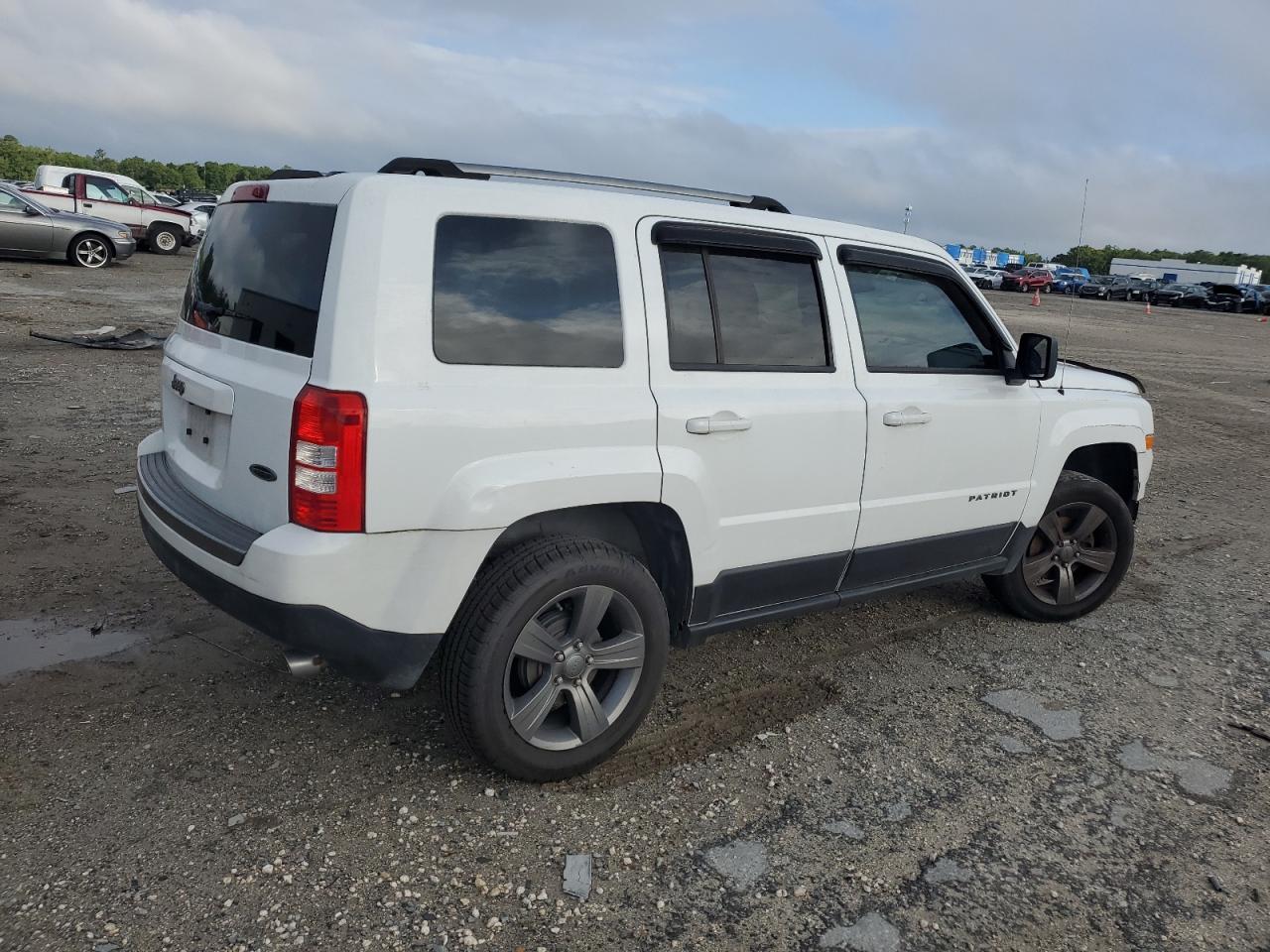 1C4NJPBA3GD622063 2016 Jeep Patriot Sport