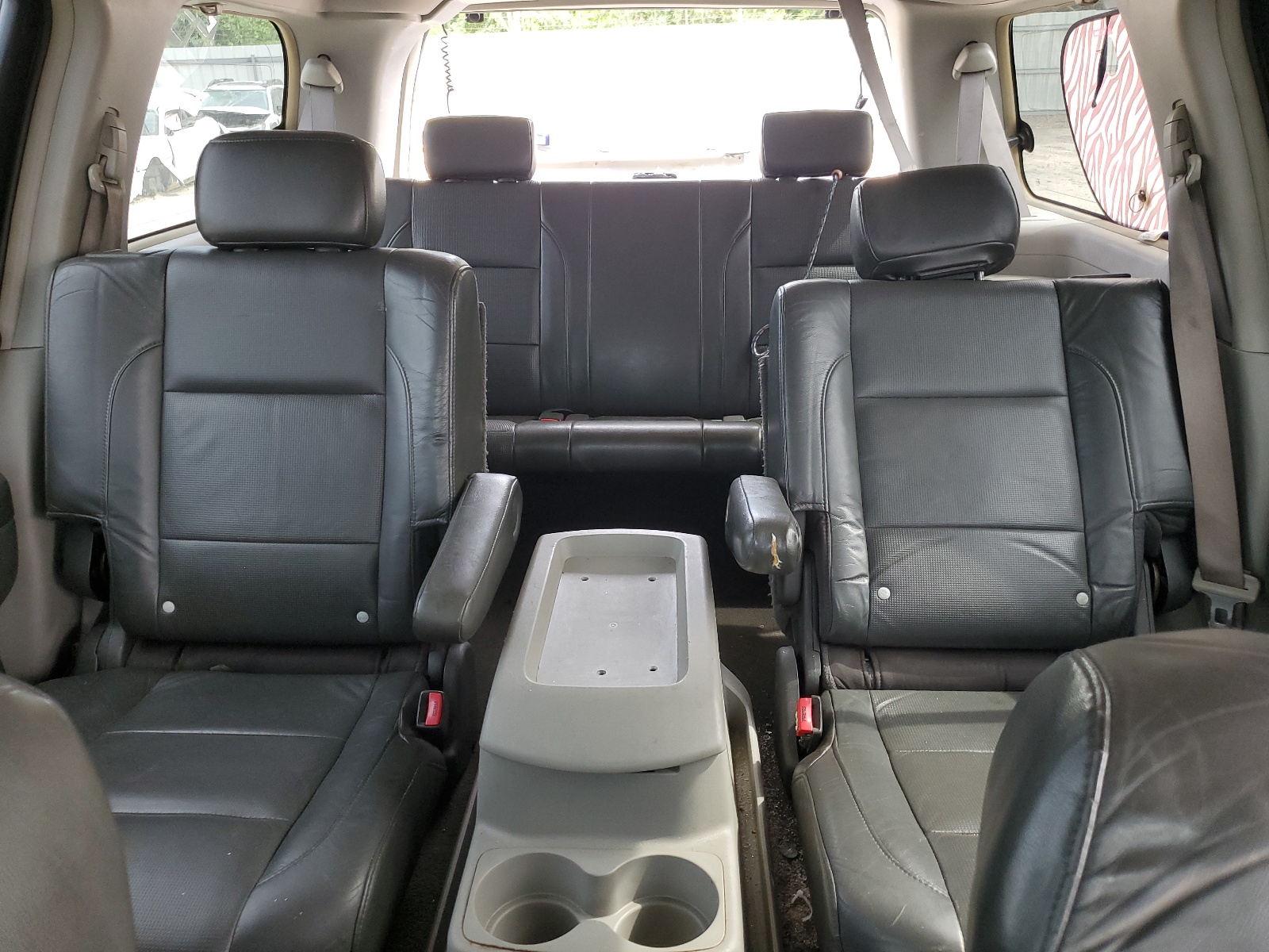 5N1AA08A94N736082 2004 Nissan Armada Se