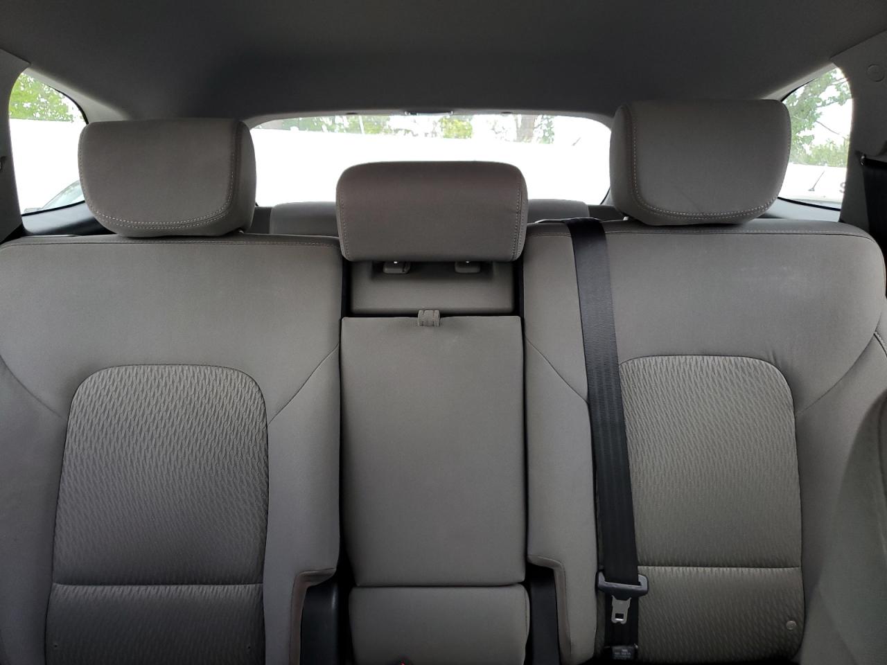 2019 Hyundai Santa Fe Xl Se VIN: KM8SM4HF4KU304419 Lot: 52949924