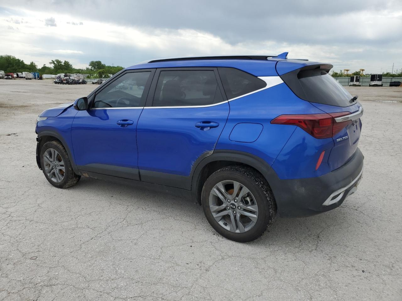 2021 Kia Seltos - Image 2