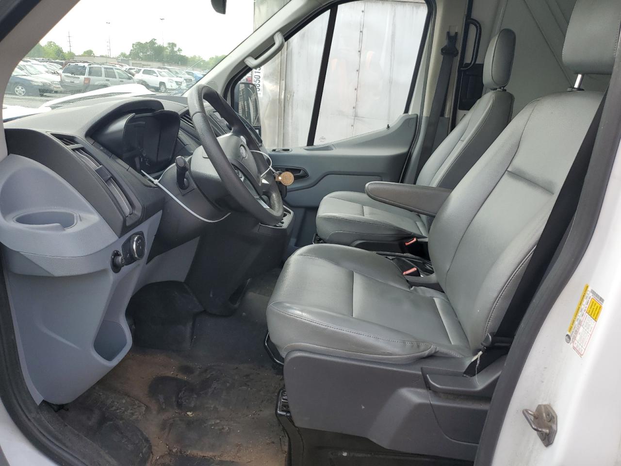 1FTYR2CM5KKB38059 2019 Ford Transit T-250