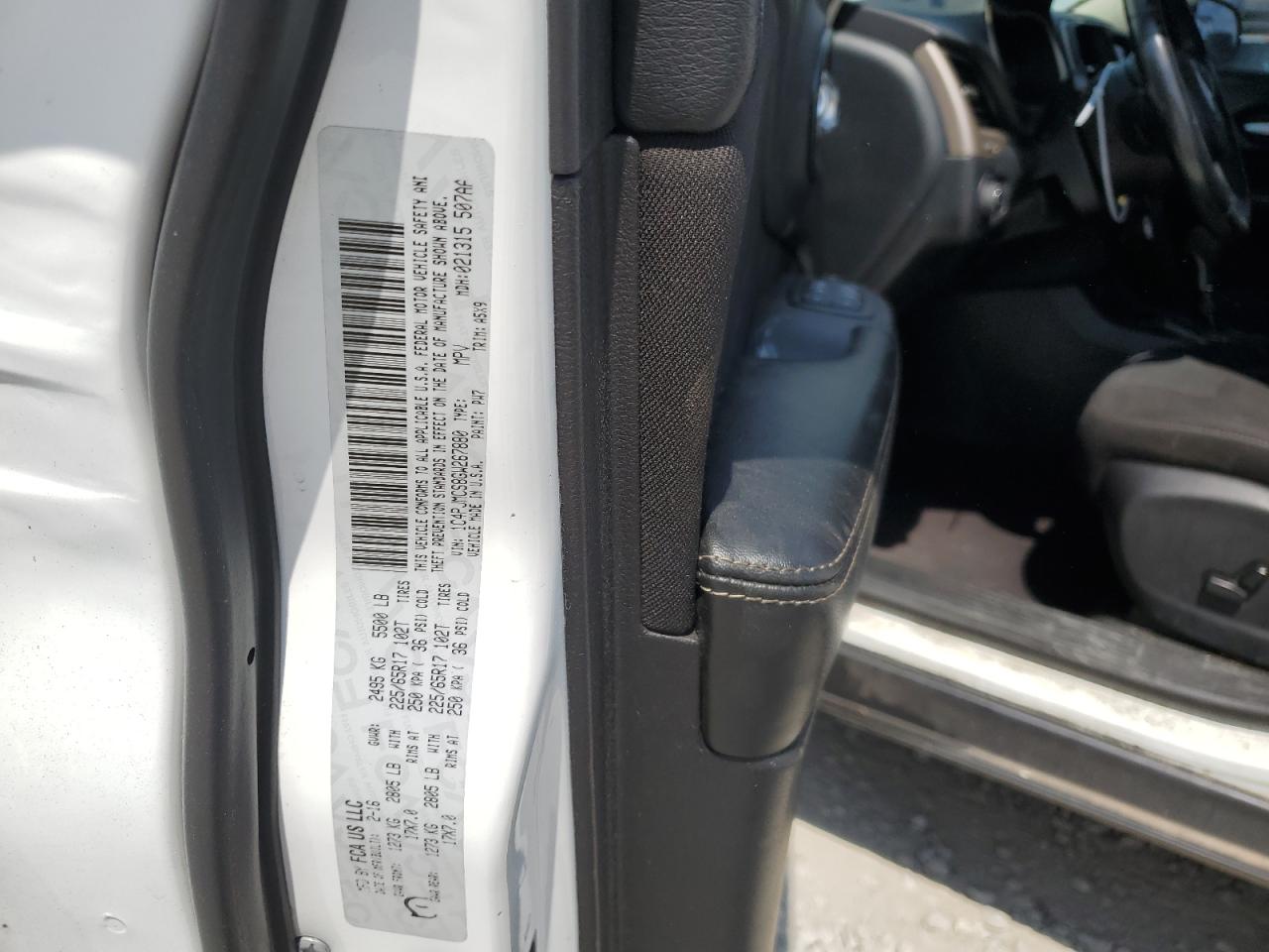 2016 Jeep Cherokee Latitude VIN: 1C4PJMCS8GW267880 Lot: 55704294