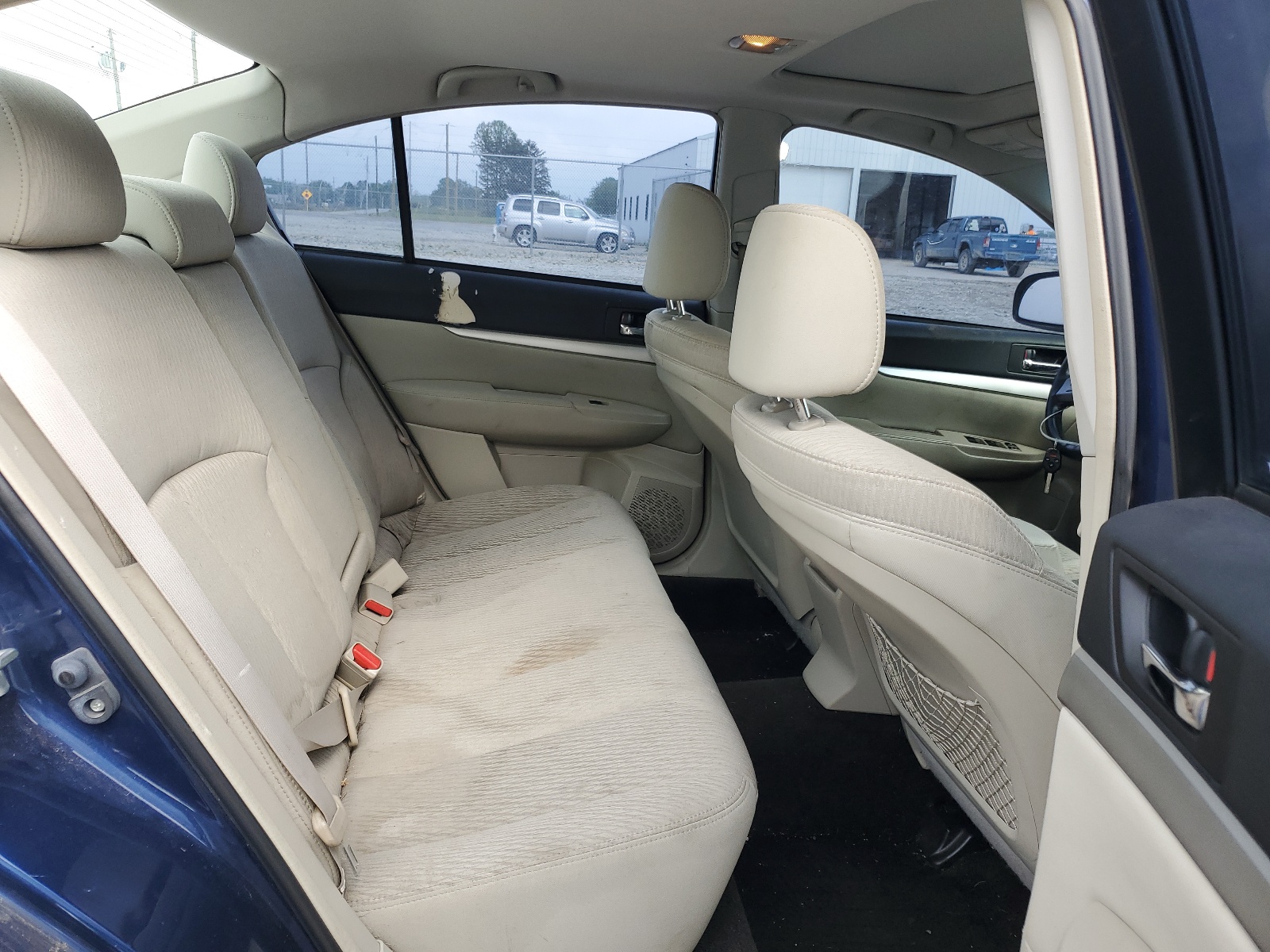 4S3BMCG68B3262892 2011 Subaru Legacy 2.5I Premium