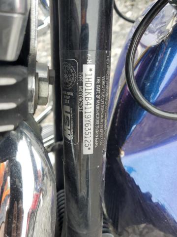 2009 HARLEY-DAVIDSON FLHX 