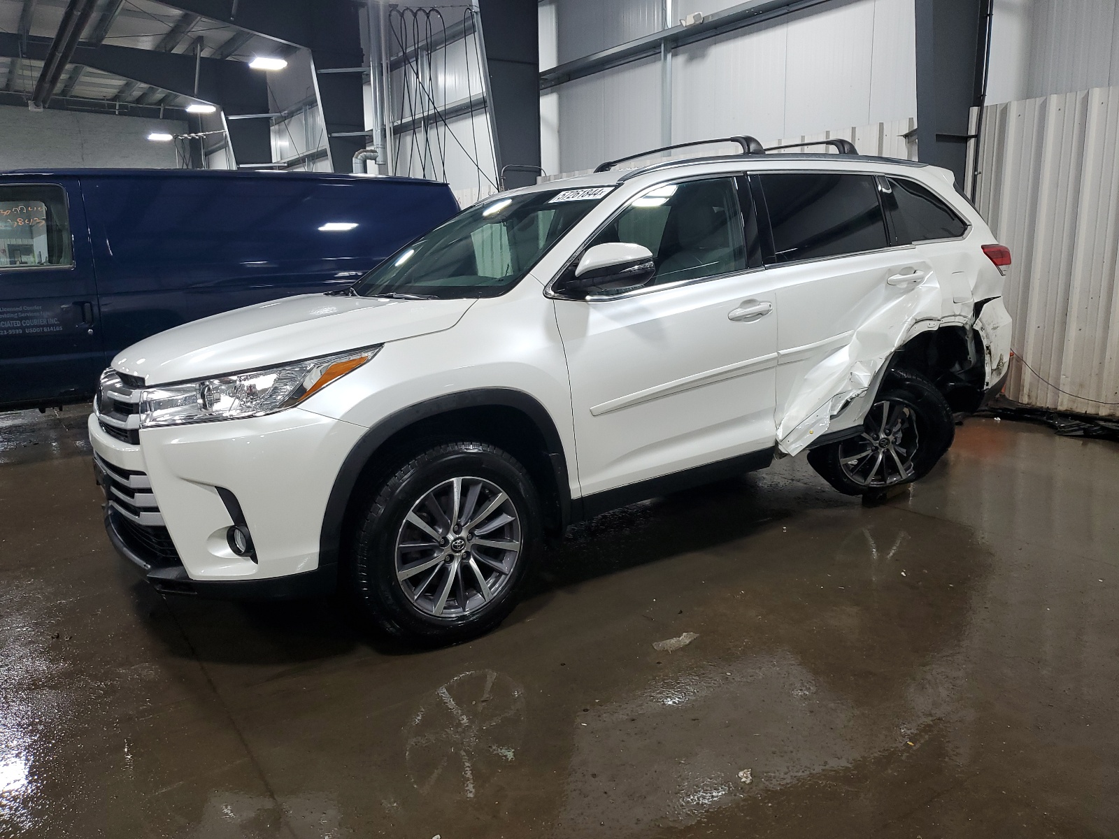 2019 Toyota Highlander Se vin: 5TDJZRFH3KS947206