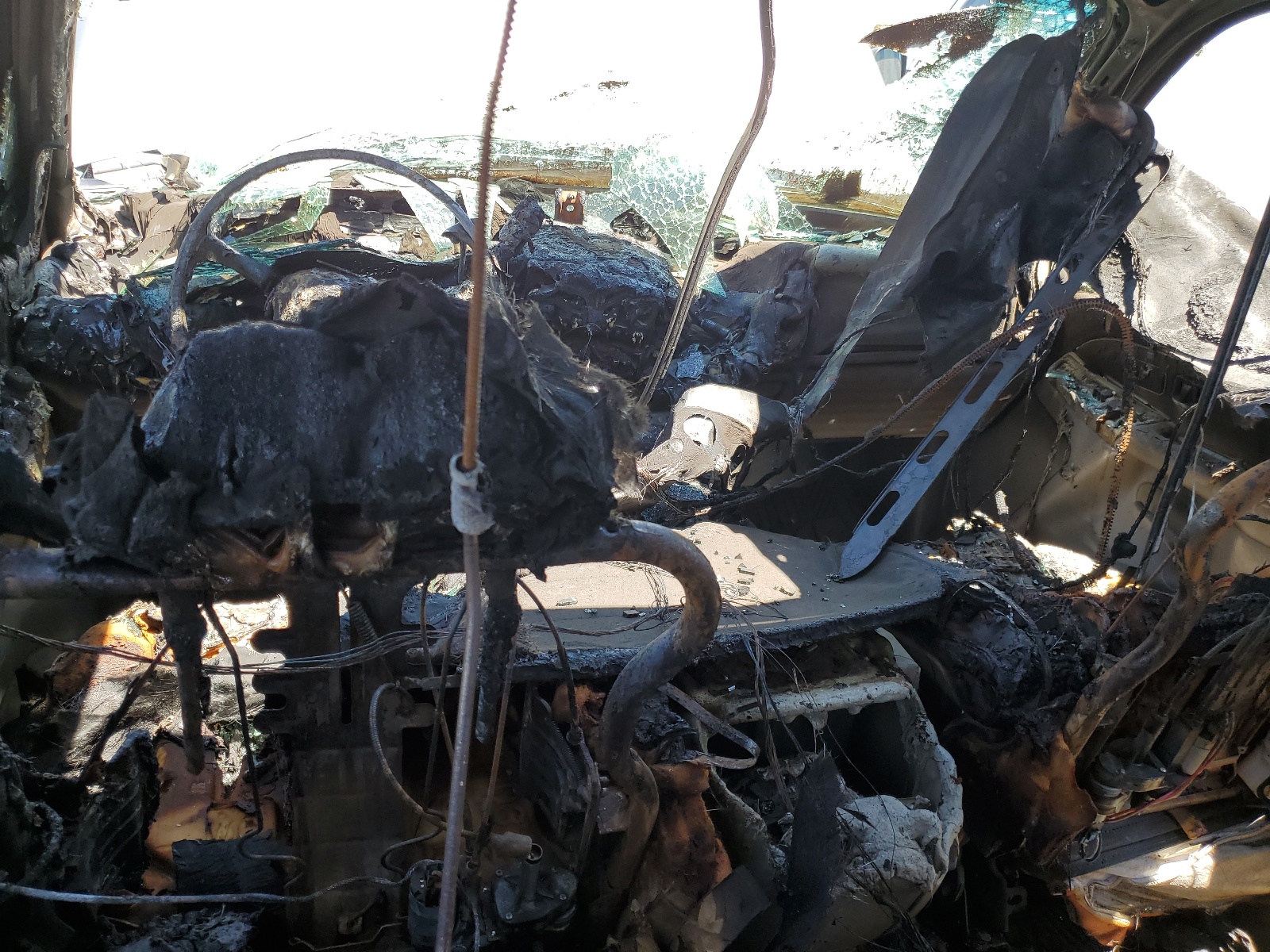 1GNEK13T21J213949 2001 Chevrolet Tahoe K1500