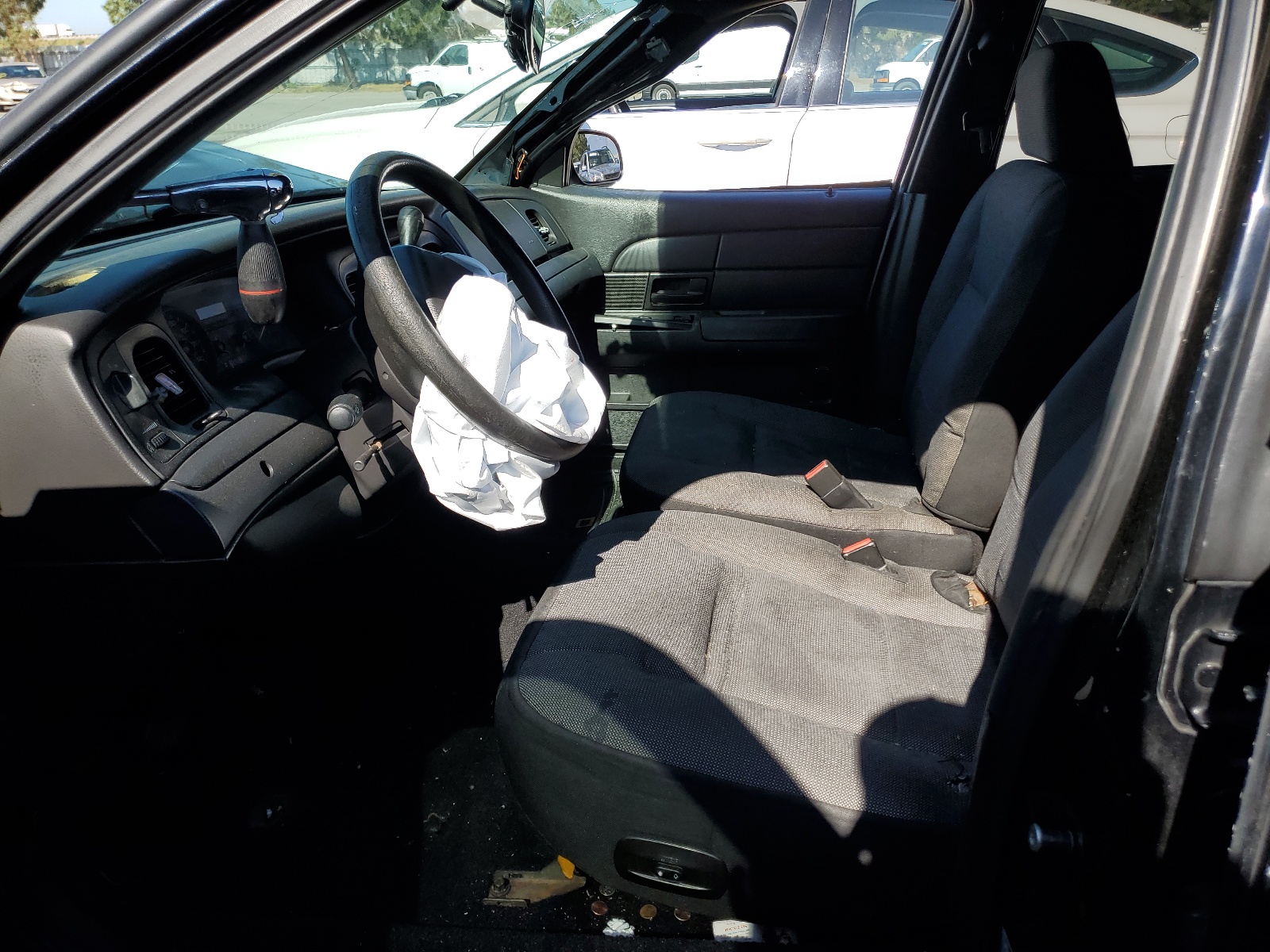 2FAHP71W57X159883 2007 Ford Crown Victoria Police Interceptor