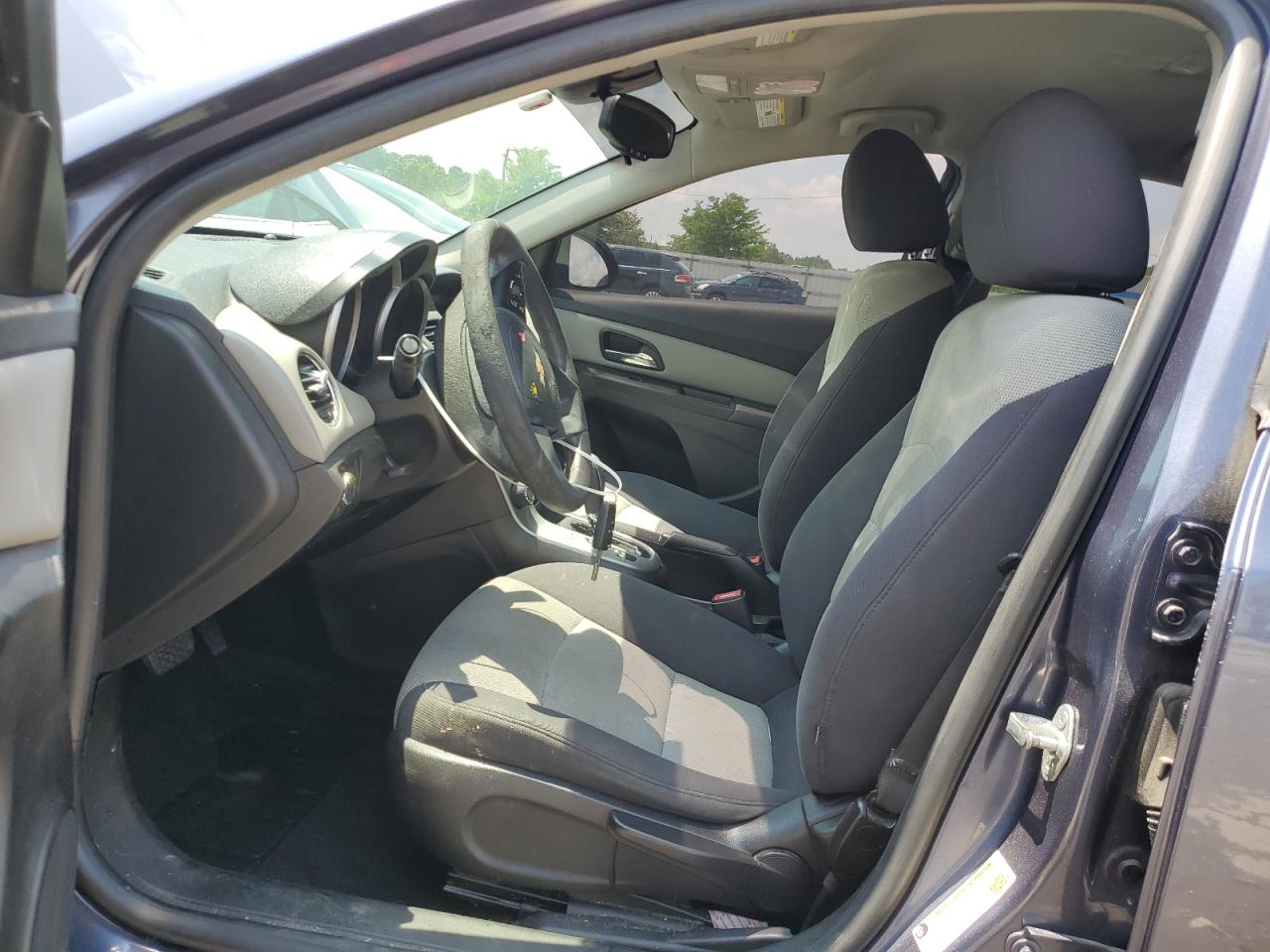 2014 Chevrolet Cruze - Image 7