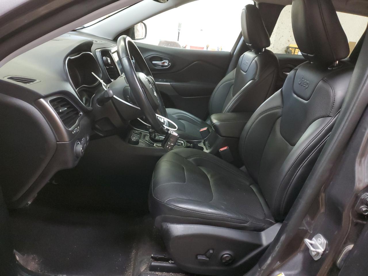 2020 Jeep Cherokee Limited VIN: 1C4PJMDX8LD518817 Lot: 55856174