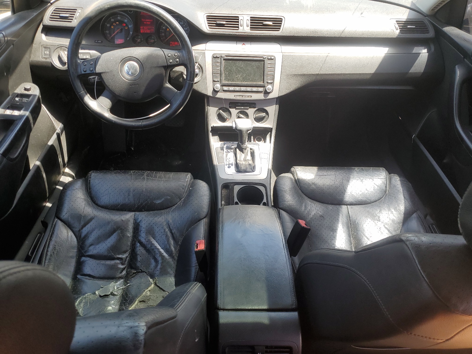 WVWEK93C86E031695 2006 Volkswagen Passat 2.0T Luxury