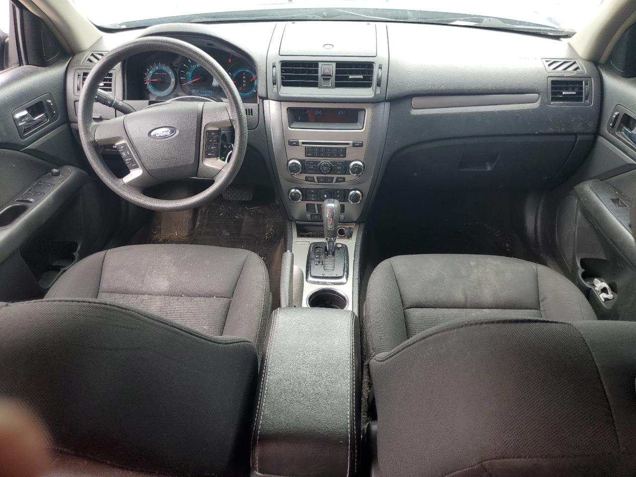 2010 Ford Fusion - Image 8